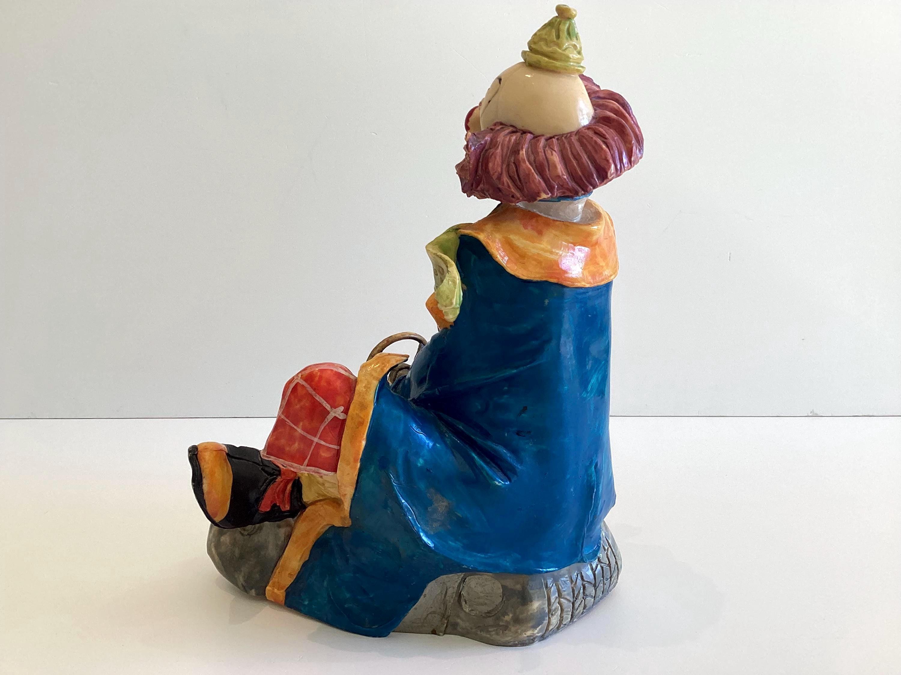 Vintage Clown Figurine | 1980s Italian Resin Sculpture D5073, Signed Fiat Car Statue — photo 8 of 11