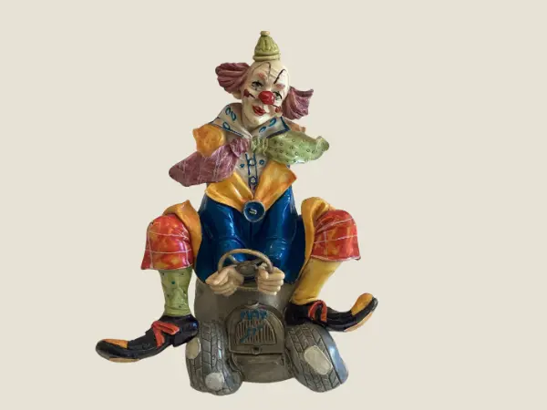 Vintage Clown Figurine | 1980s Italian Resin Sculpture D5073, Signed Fiat Car Statue