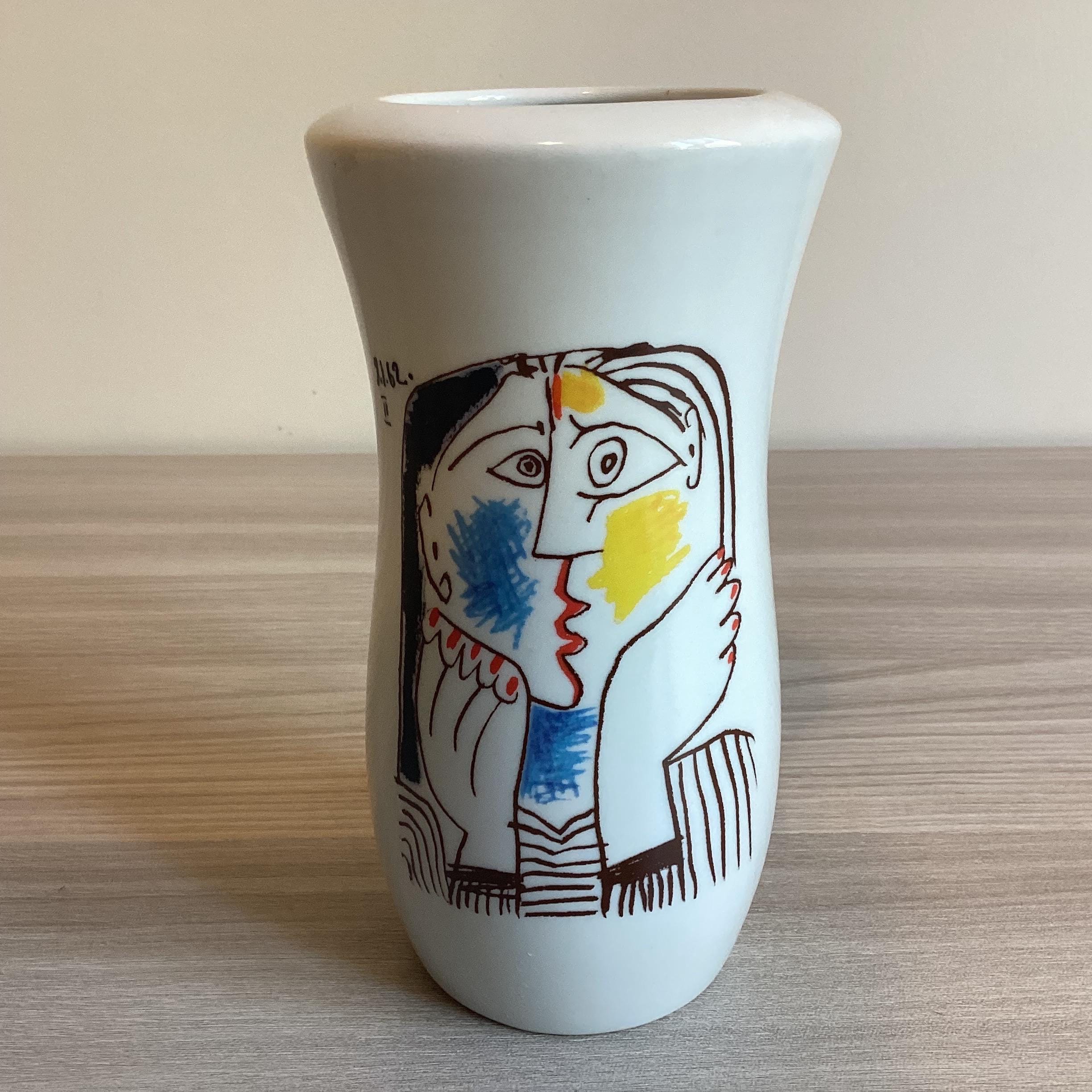 Picasso Porcelain Vase | 1962 MMI Officially Licensed Product by Tognana — photo 5 of 9