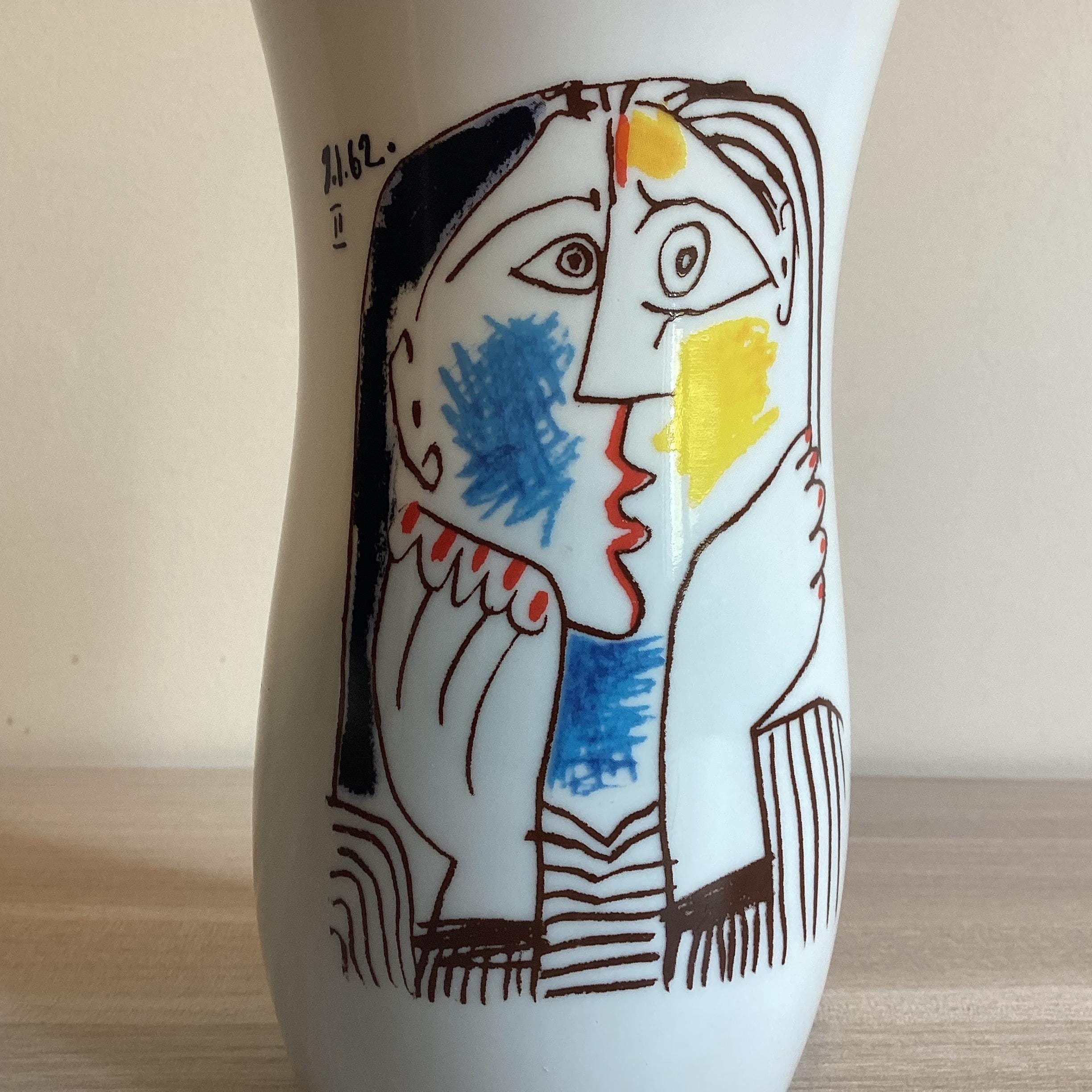 Picasso Porcelain Vase | 1962 MMI Officially Licensed Product by Tognana — photo 7 of 9