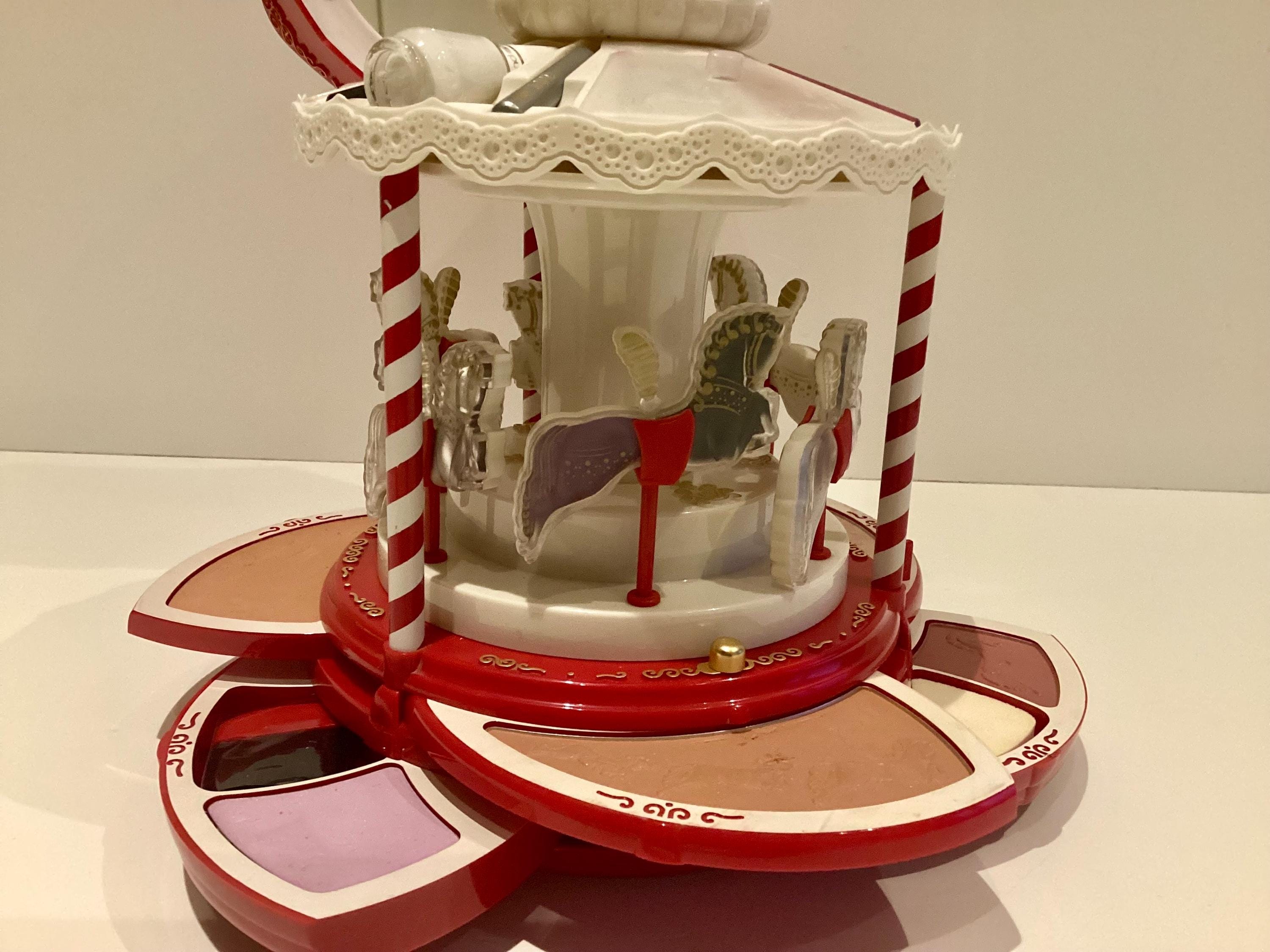 Vintage Vanity Pupa Milano Carousel Carillon Music Box, 1993 Limited Edition with Tin Box — photo 10 of 11