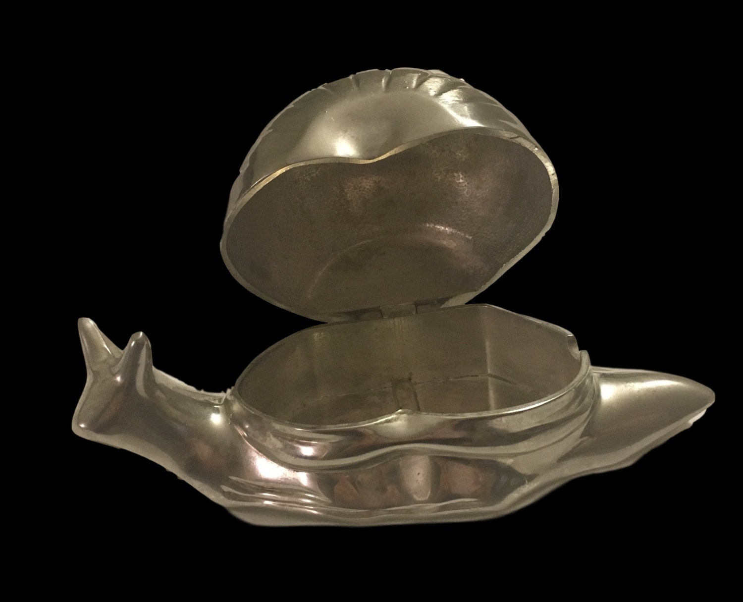 Vintage Box | 1960s Metal Trinket Snail Container, Mid Century Home Decor — photo 3 of 5