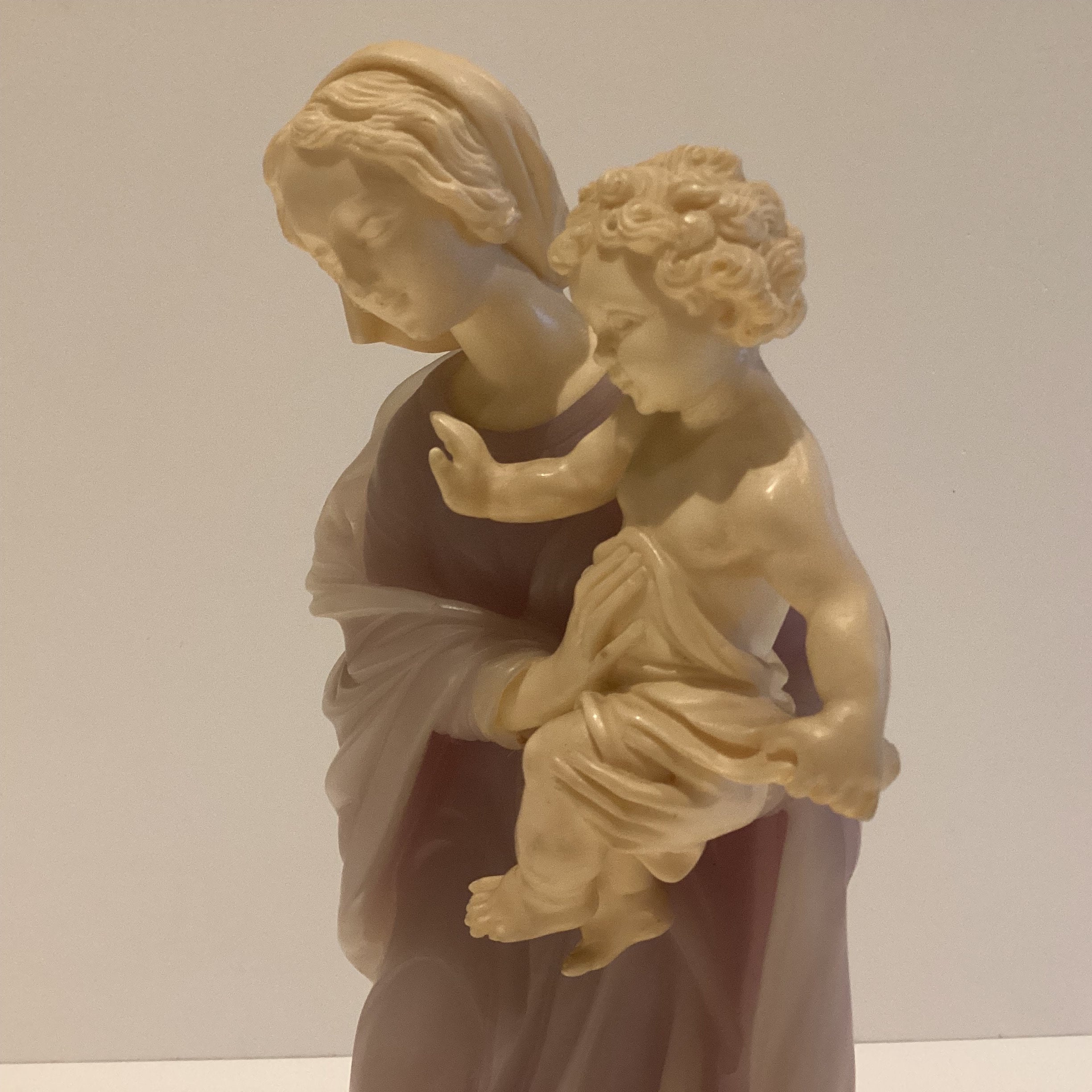 Vintage Italian Sculpture | Gino Ruggeri Madonna & Child 1960s, Bonded Marble Statue — photo 3 of 8