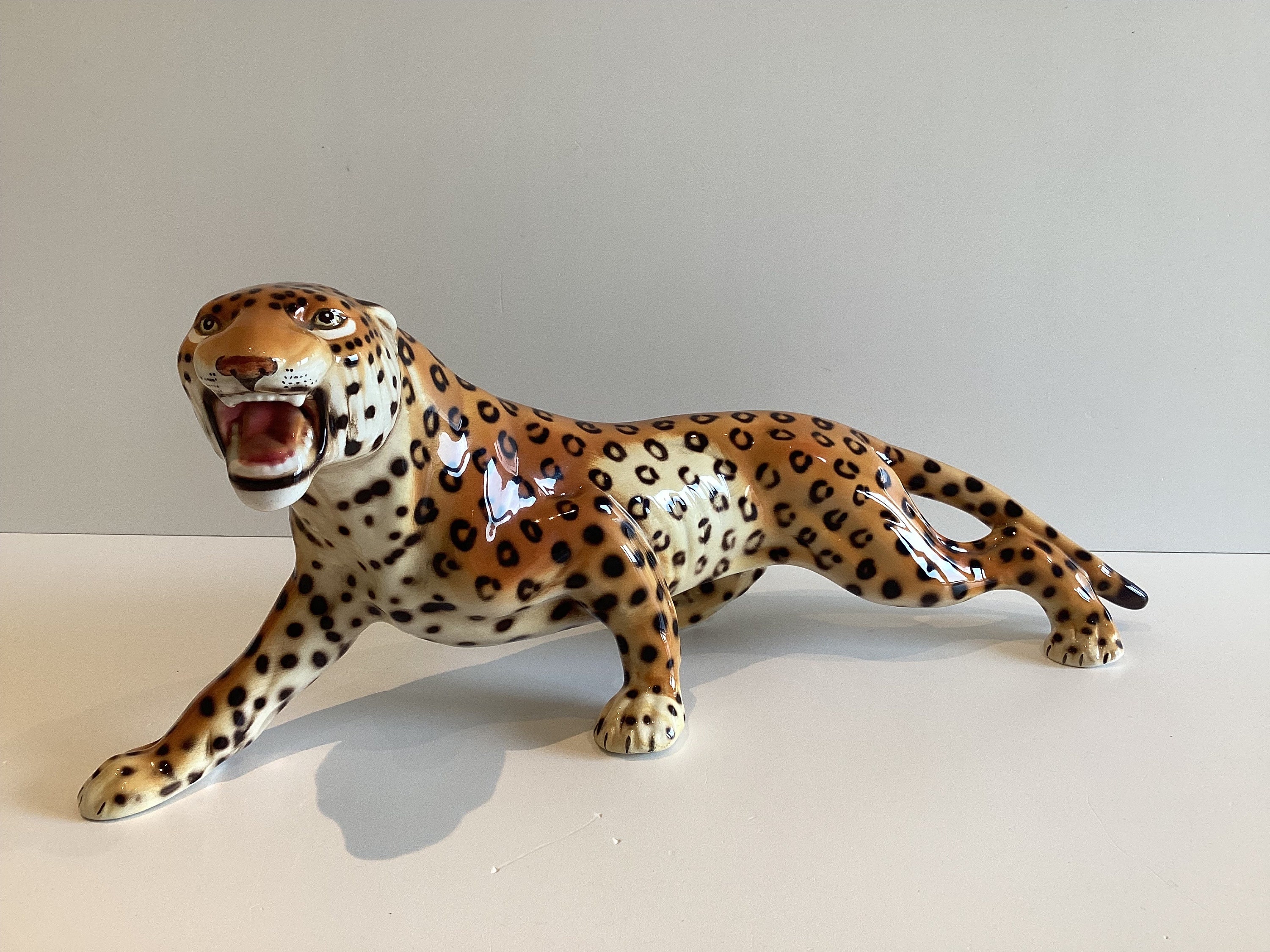 Vintage Ceramic Leopard | Giovanni Ronzan Lenci School, Italian Mid-Century Animal Sculpture, 1970s — photo 4 of 8