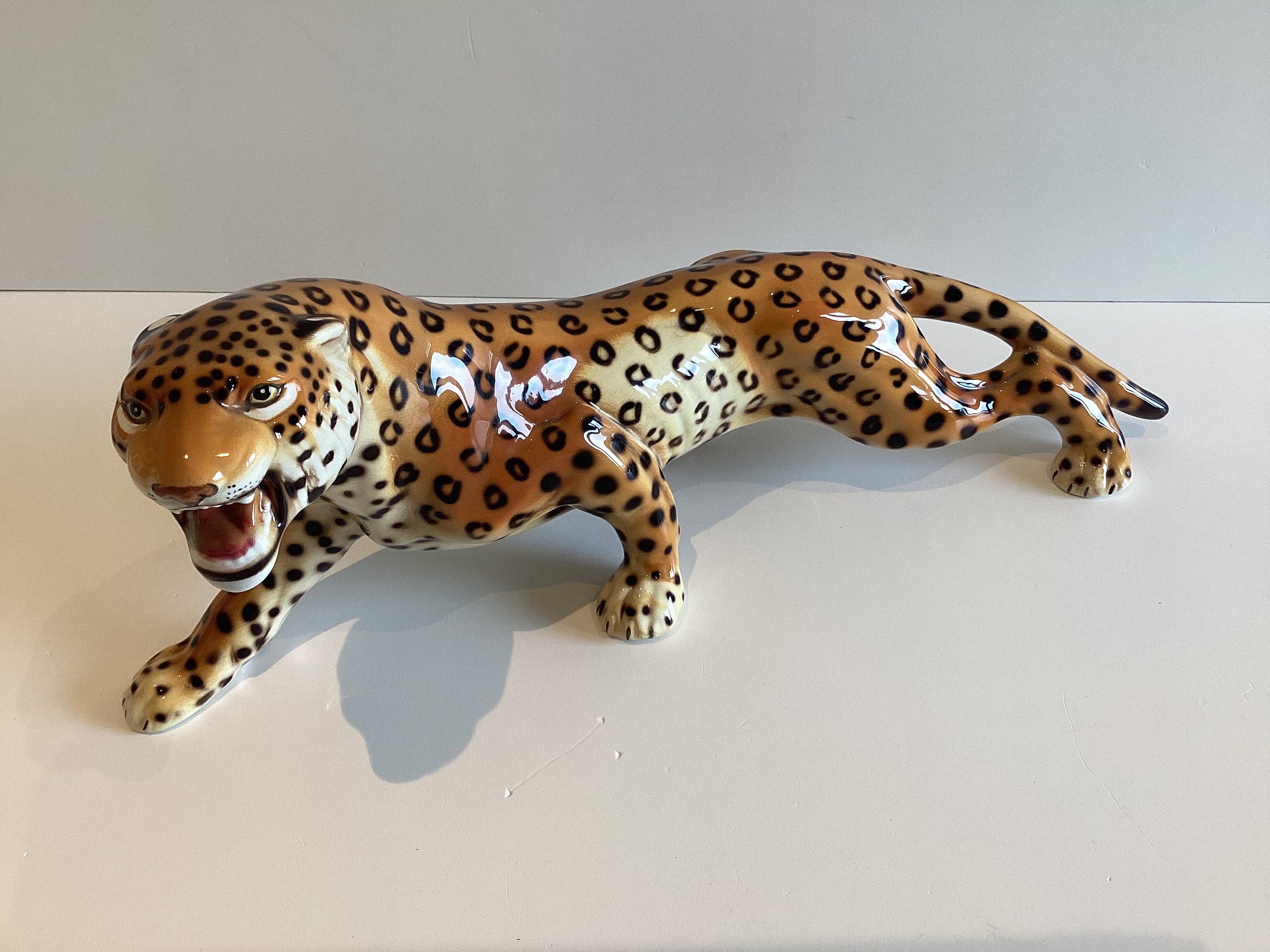 Vintage Ceramic Leopard | Giovanni Ronzan Lenci School, Italian Mid-Century Animal Sculpture, 1970s — photo 5 of 8