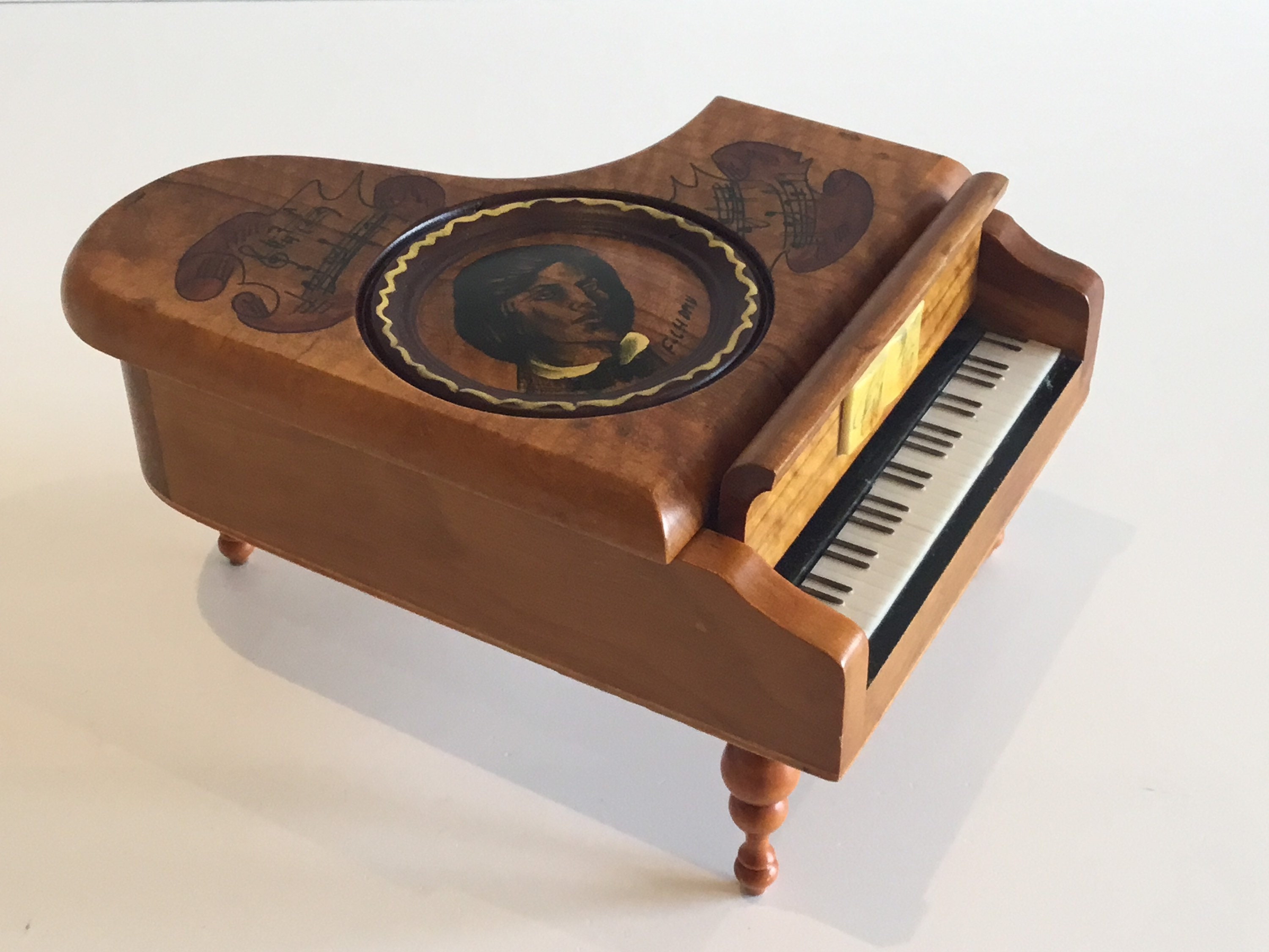 Vintage Music Box | Jewelry Container (1960s) Hand-Painted Italian Gran Piano — photo 3 of 11