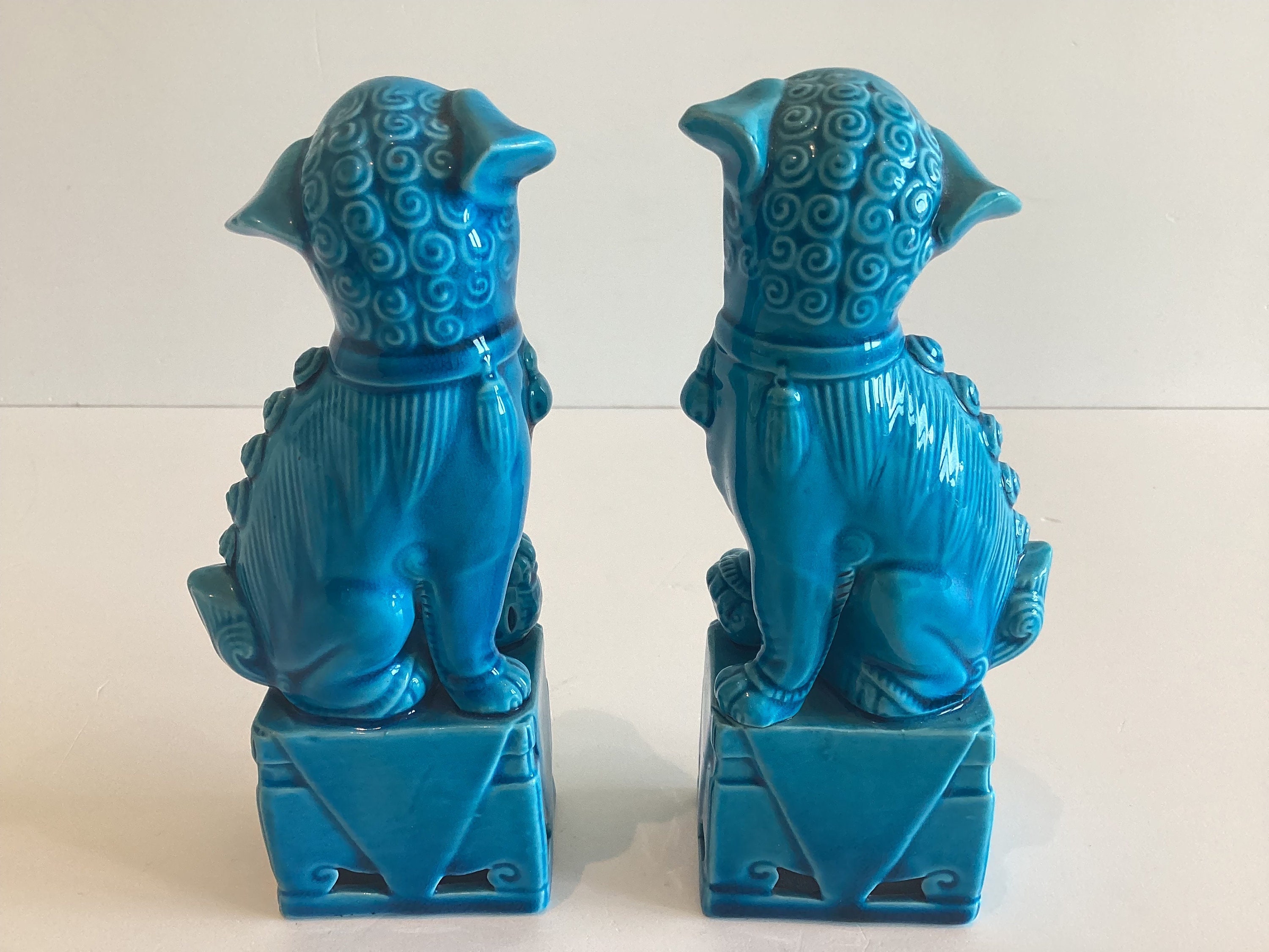 Vintage Porcelain | 1960s Chinese Foo Dogs Pair, Turquoise Glaze Feng Shui Deco — photo 6 of 10