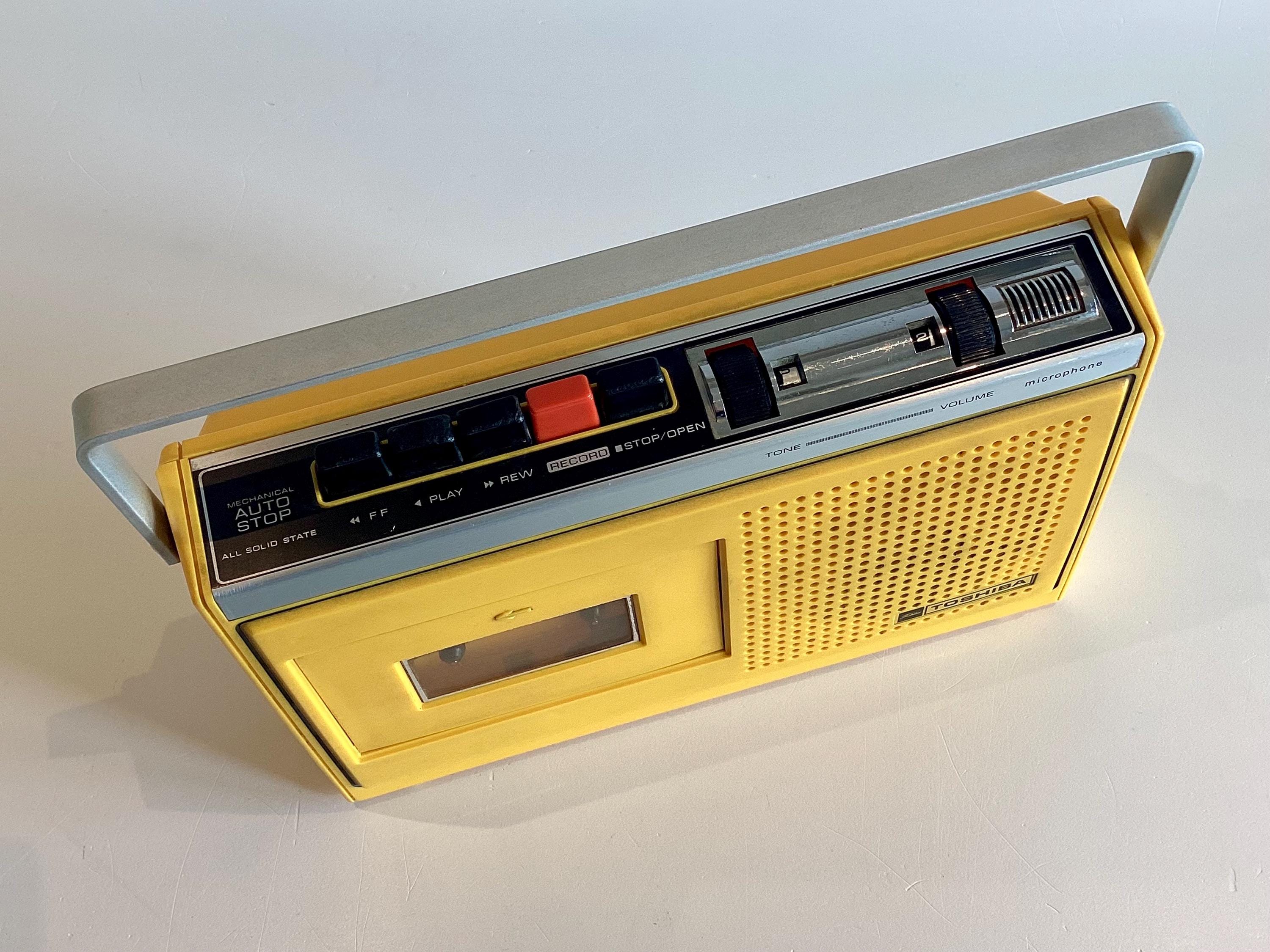 Vintage Recorder | Toshiba KT-213D 1974 Cassette Player, Made in Japan — photo 6 of 11