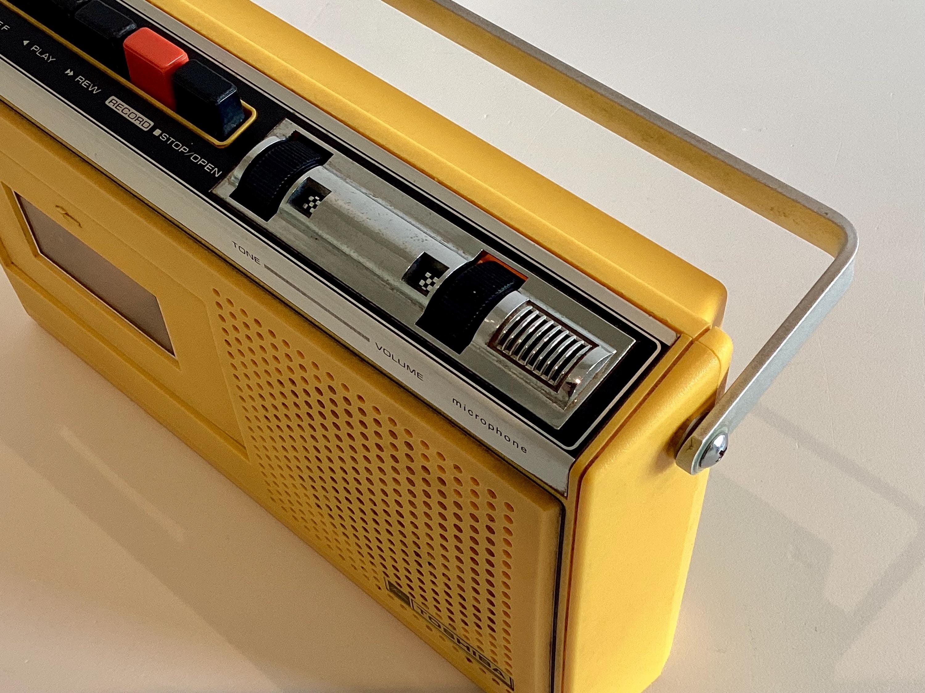 Vintage Recorder | Toshiba KT-213D 1974 Cassette Player, Made in Japan — photo 8 of 11