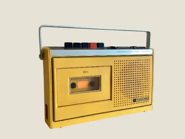 Vintage Recorder | Toshiba KT-213D 1974 Cassette Player, Made in Japan