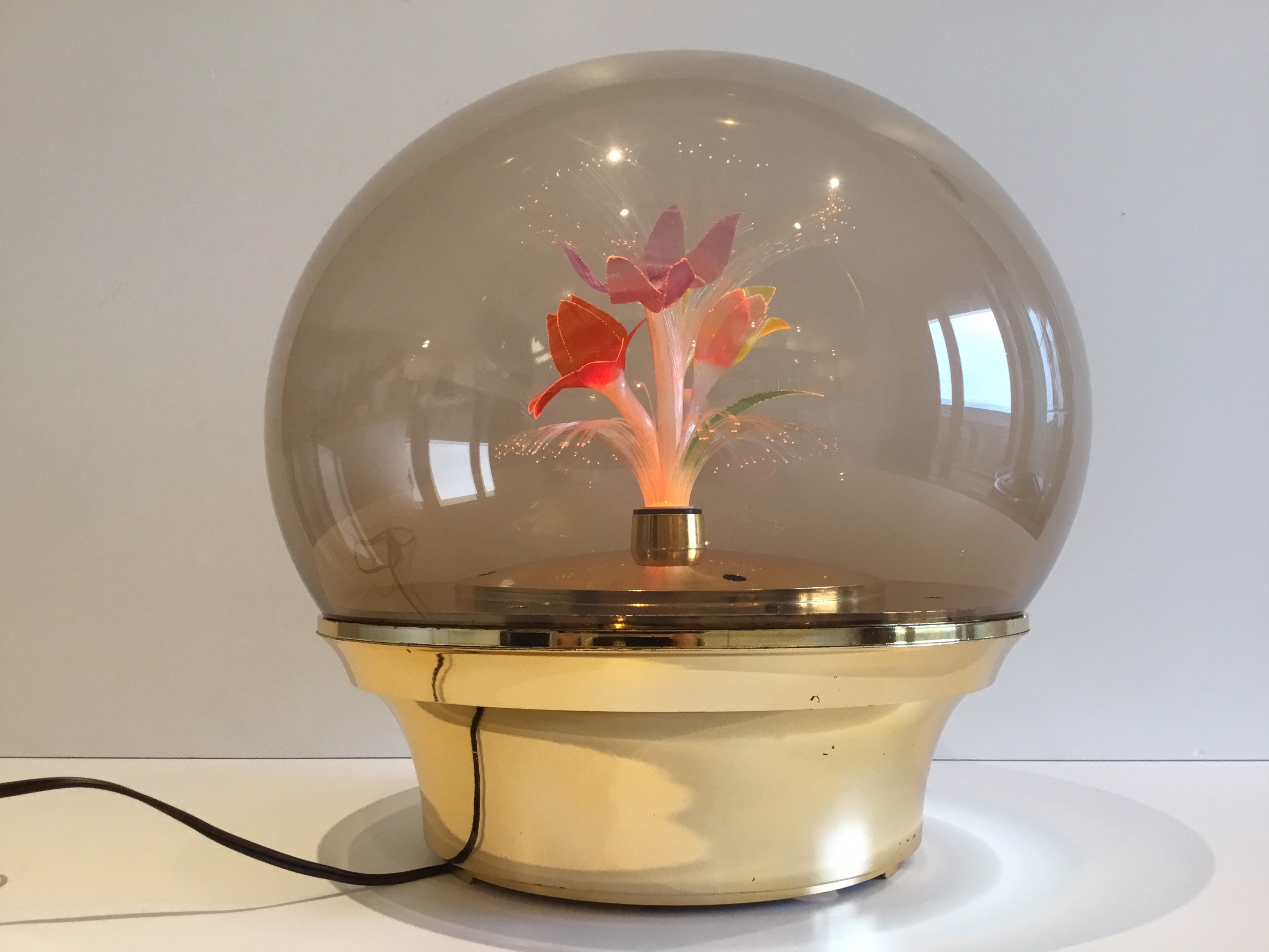 Vintage Table Lamp | 1970s Italian Smoked Plexiglas, Rotating Optic Fiber Flower — photo 3 of 6