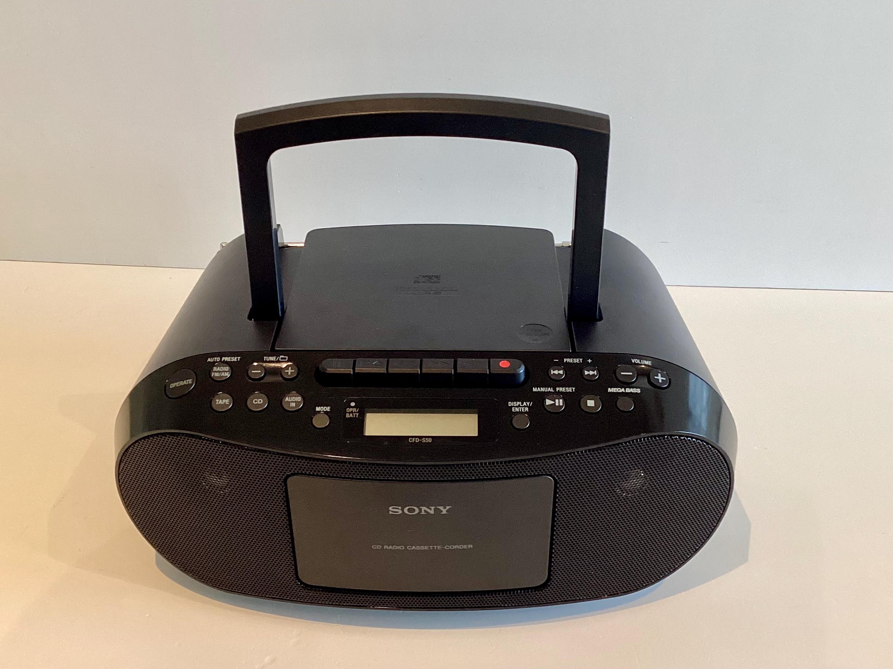 Vintage Boombox | Sony CFD-S50 Black CD Radio Cassette Recorder MP3 Mega Bass — photo 3 of 11