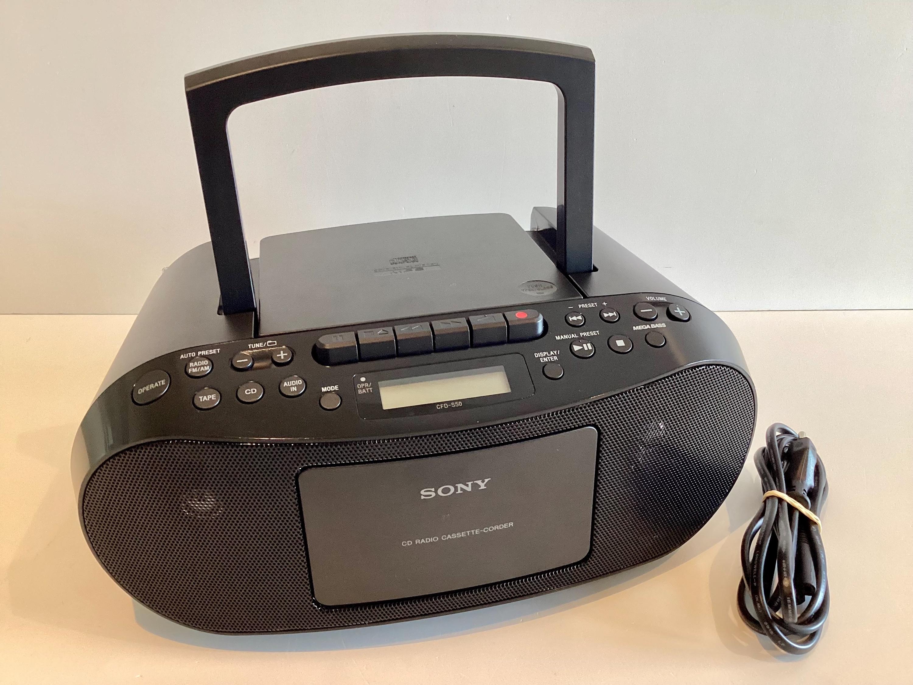 Vintage Boombox | Sony CFD-S50 Black CD Radio Cassette Recorder MP3 Mega Bass — photo 6 of 11