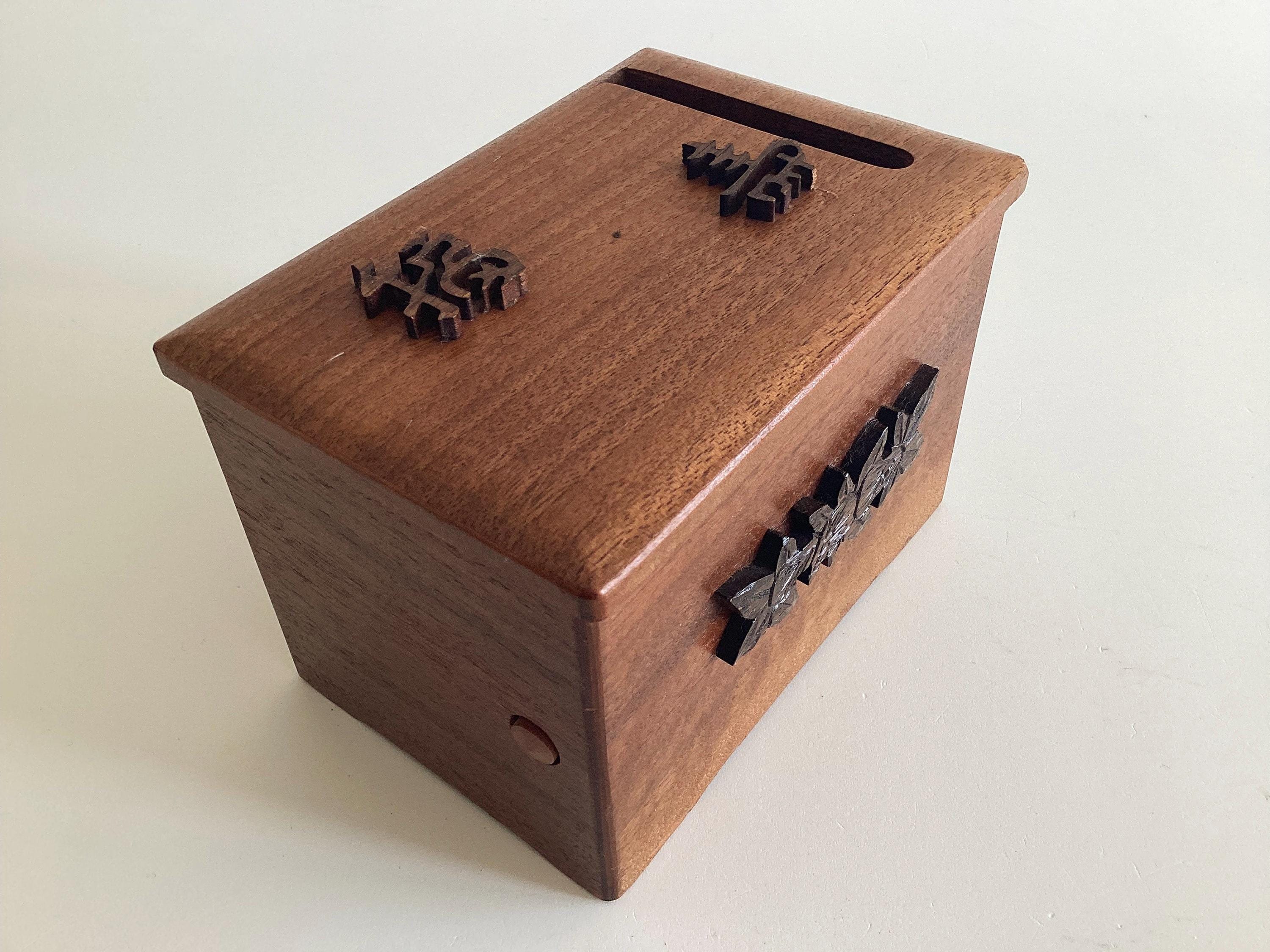 Very Rare Cigarette Holder Music Box (1940s) Automatic Dispenser Made In Japan — photo 4 of 9