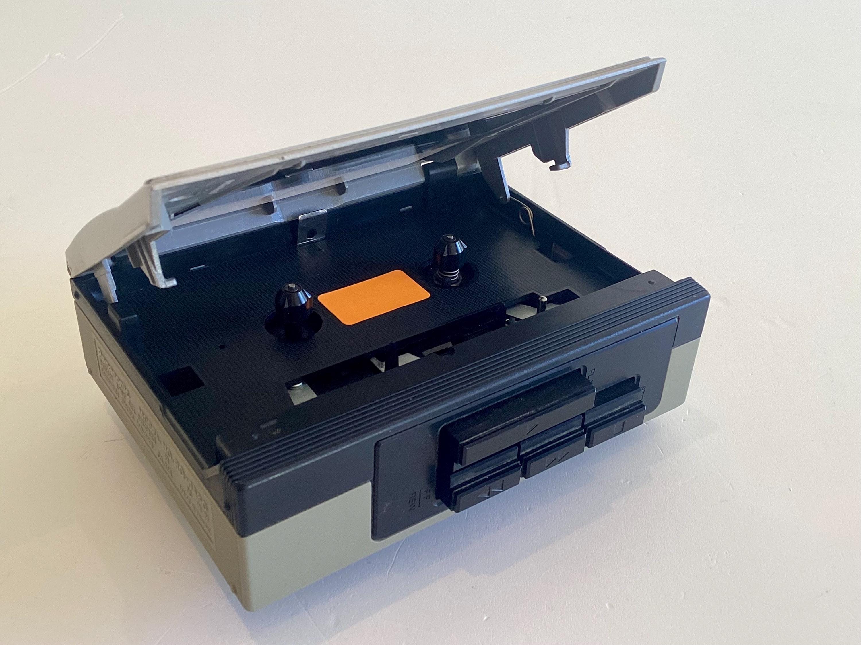 Vintage Walkman | 1980s Panasonic Portable Cassette Player NO.RQ-JA60, Silver Working Stereo — photo 6 of 11