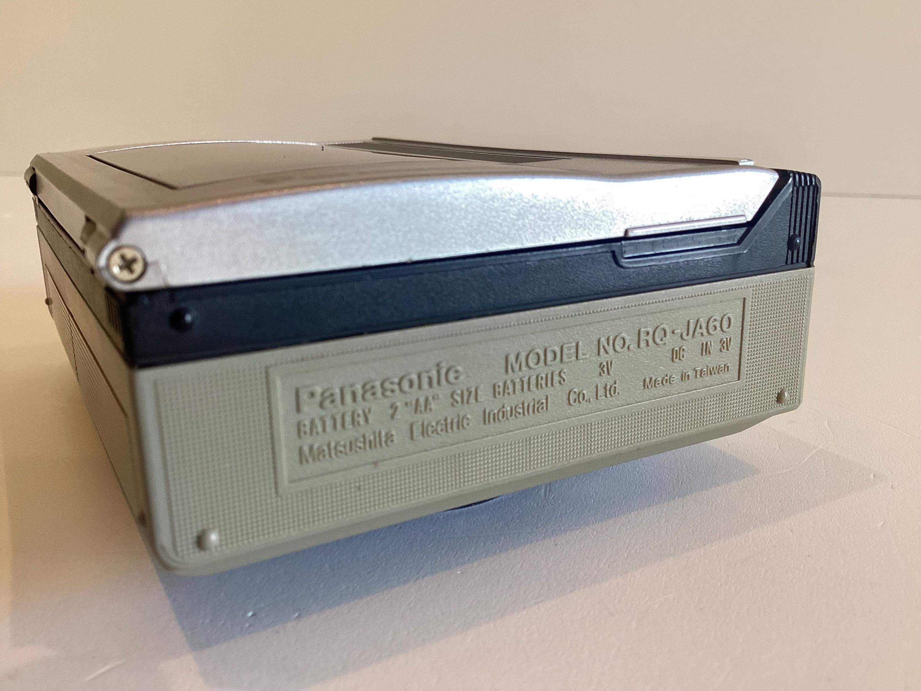 Vintage Walkman | 1980s Panasonic Portable Cassette Player NO.RQ-JA60, Silver Working Stereo — photo 10 of 11