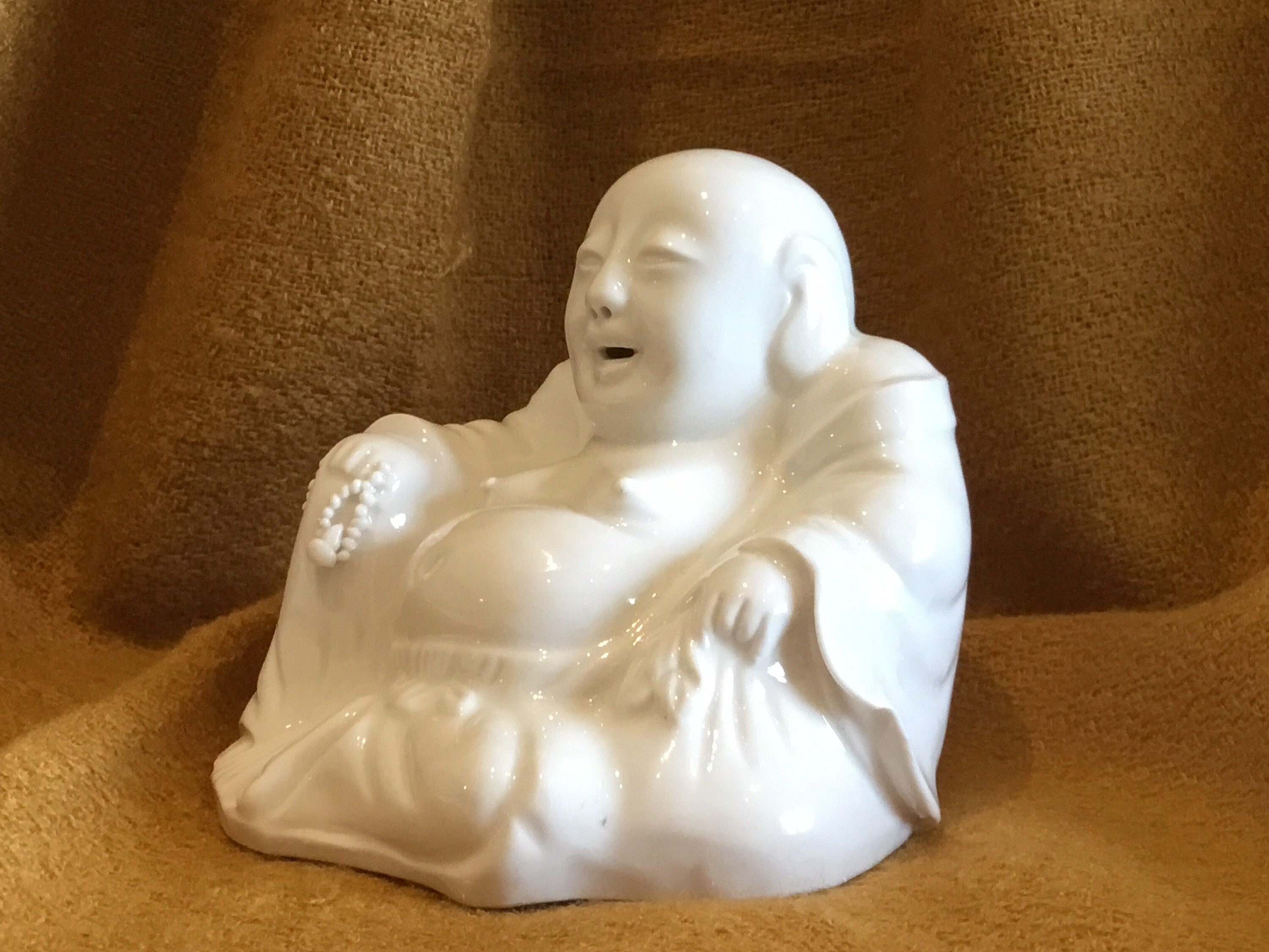 Vintage Porcelain | 1950s Chinese Buddha Statue, Ivory White Ceramic Sculpture — photo 7 of 10