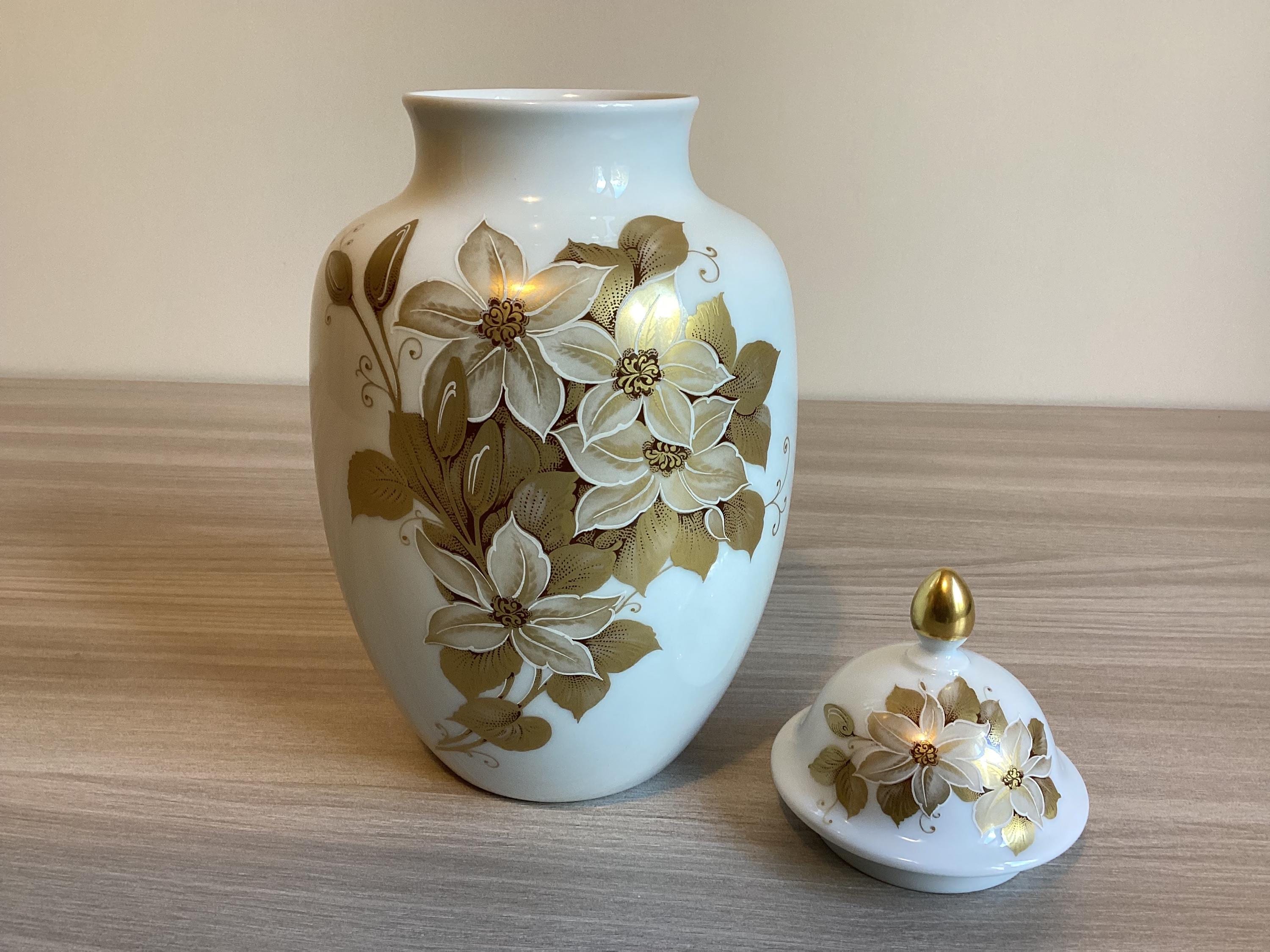 Vase Porcelain – 1970s  Germany Design “Sonate”Füttmann for AK Kaiser — photo 6 of 10