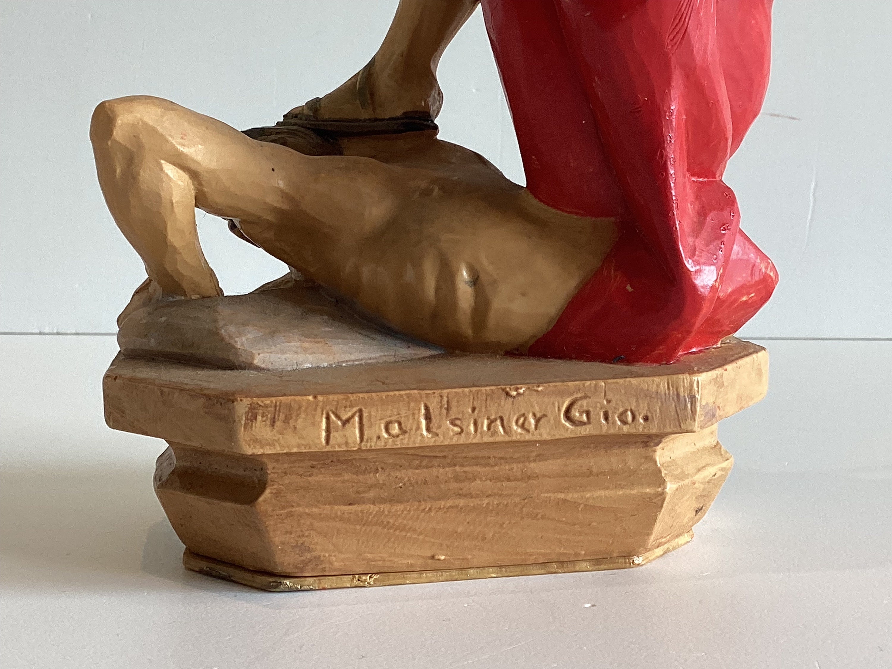 Vintage Italian Sculpture | Santini Archangel Michael Resin Statue, 1970s Religious Art — photo 9 of 10