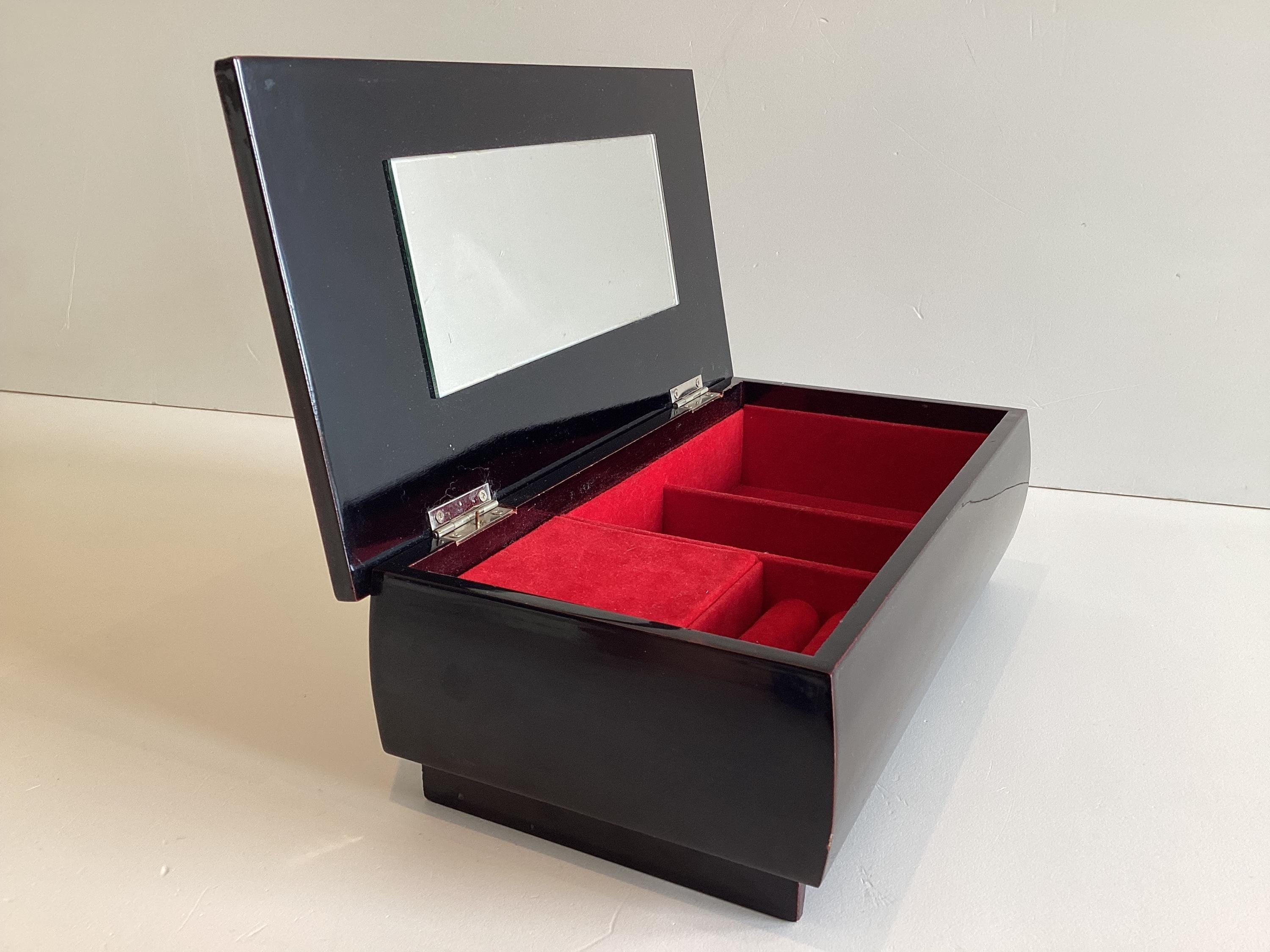 Vintage Japanese Music Box | Chokin Art Black Lacquer, Sankyo Movement Jewelry Case — photo 3 of 11