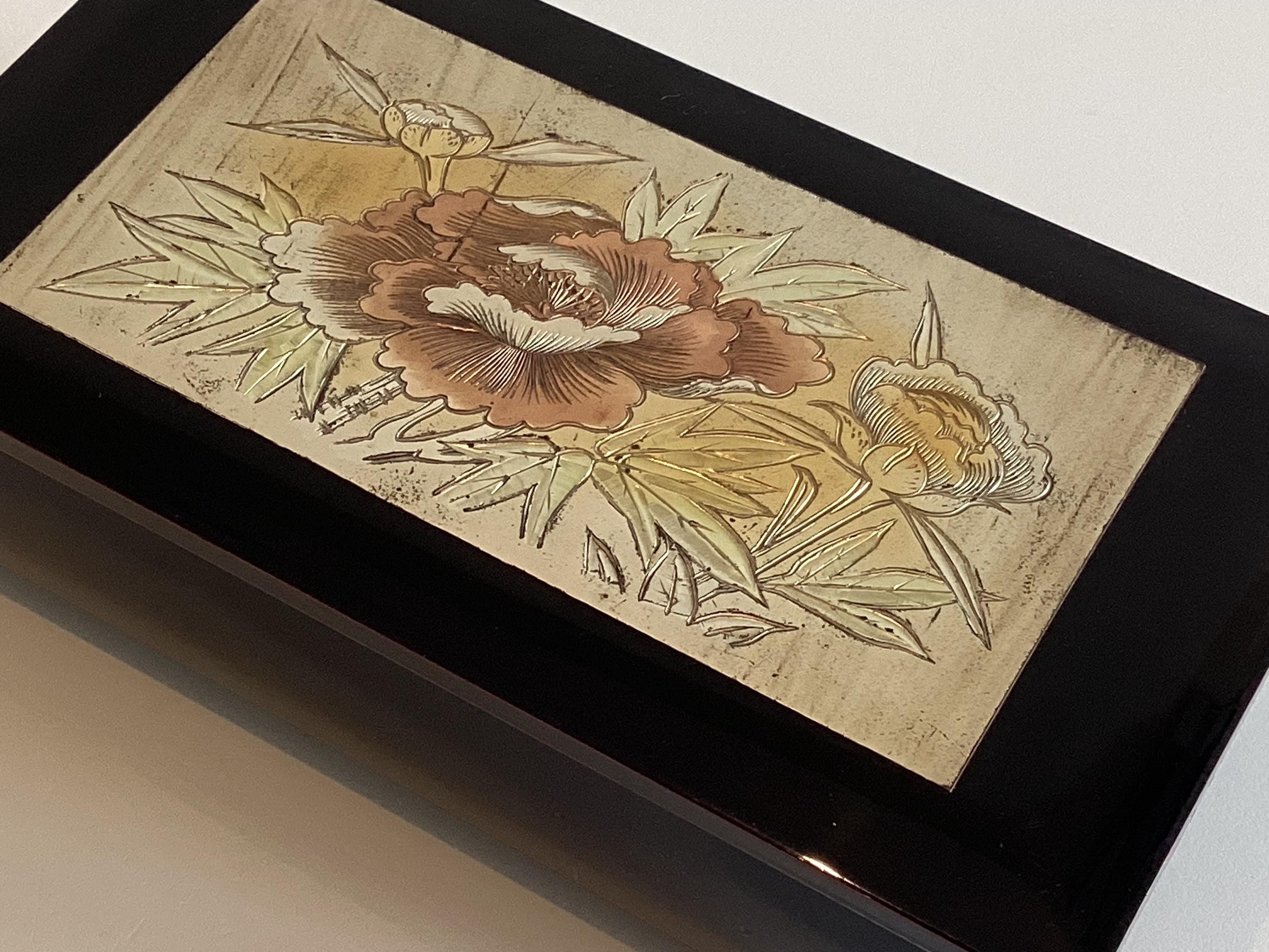Vintage Japanese Music Box | Chokin Art Black Lacquer, Sankyo Movement Jewelry Case — photo 9 of 11