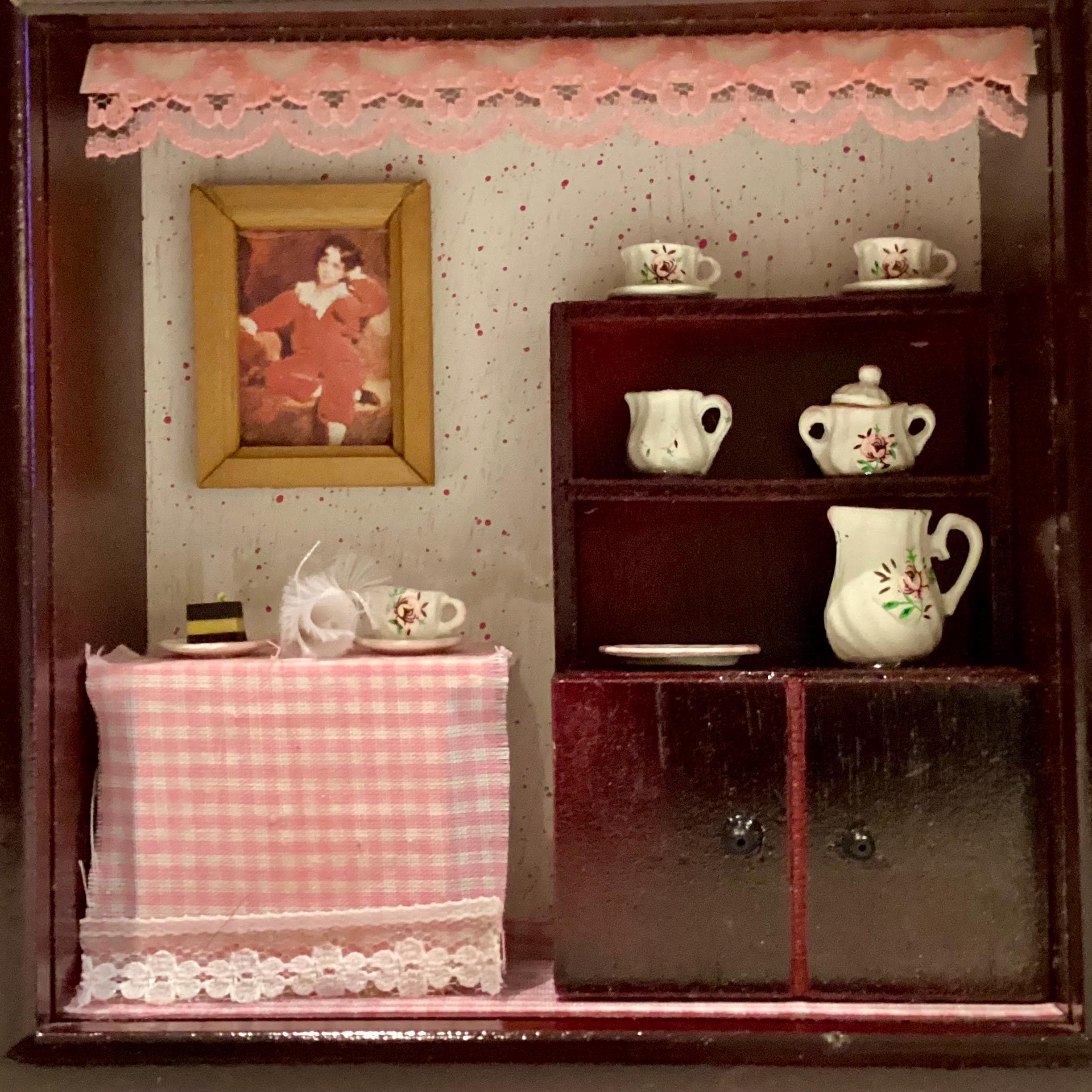 Miniature Diorama Shadow Box Wooden Cabinet Hand Painted Tea Set Dollhouse Decor Vintage — photo 8 of 9