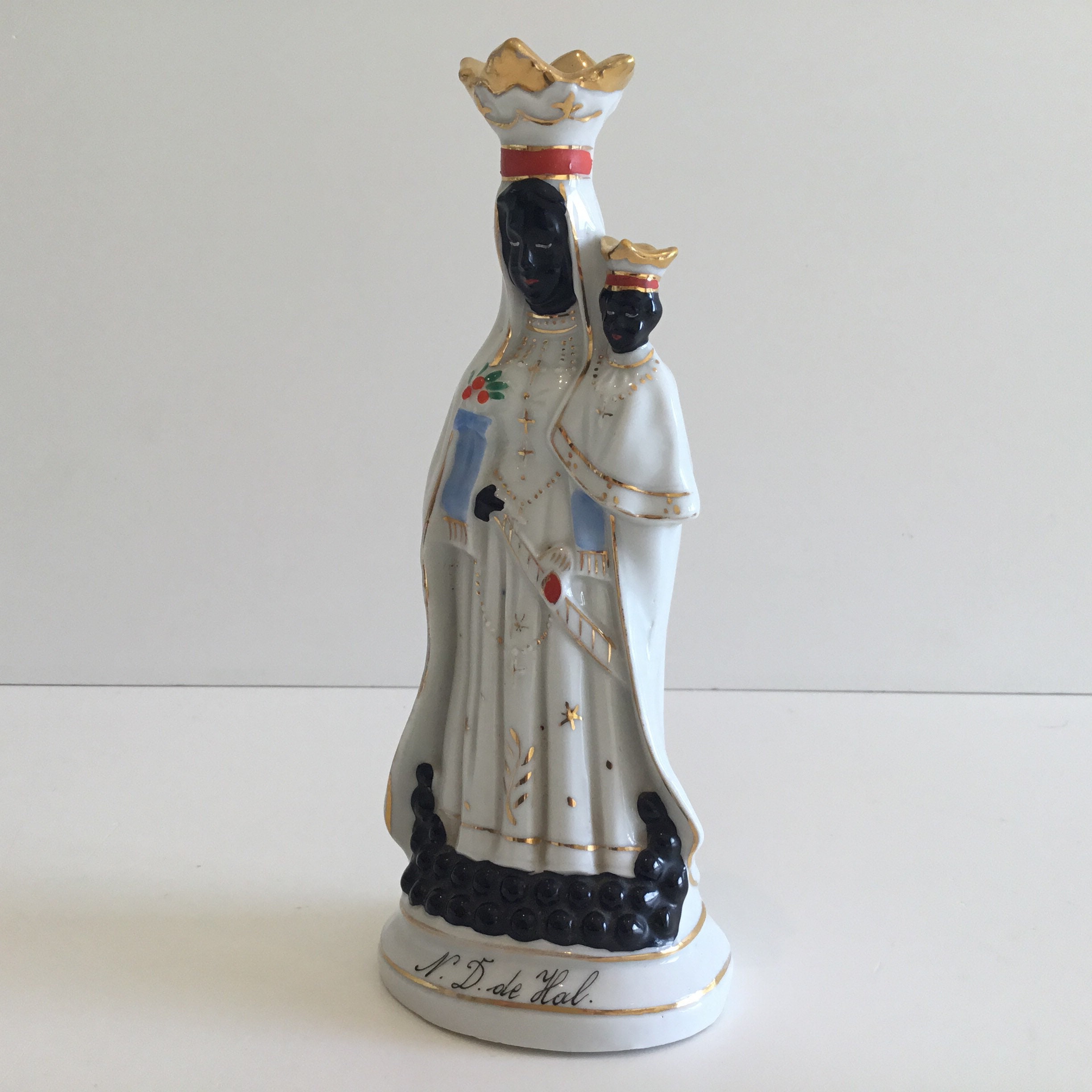 Black Madonna Statue Vintage Notre Dame de Halle Hand Painted (1930s) — photo 6 of 9