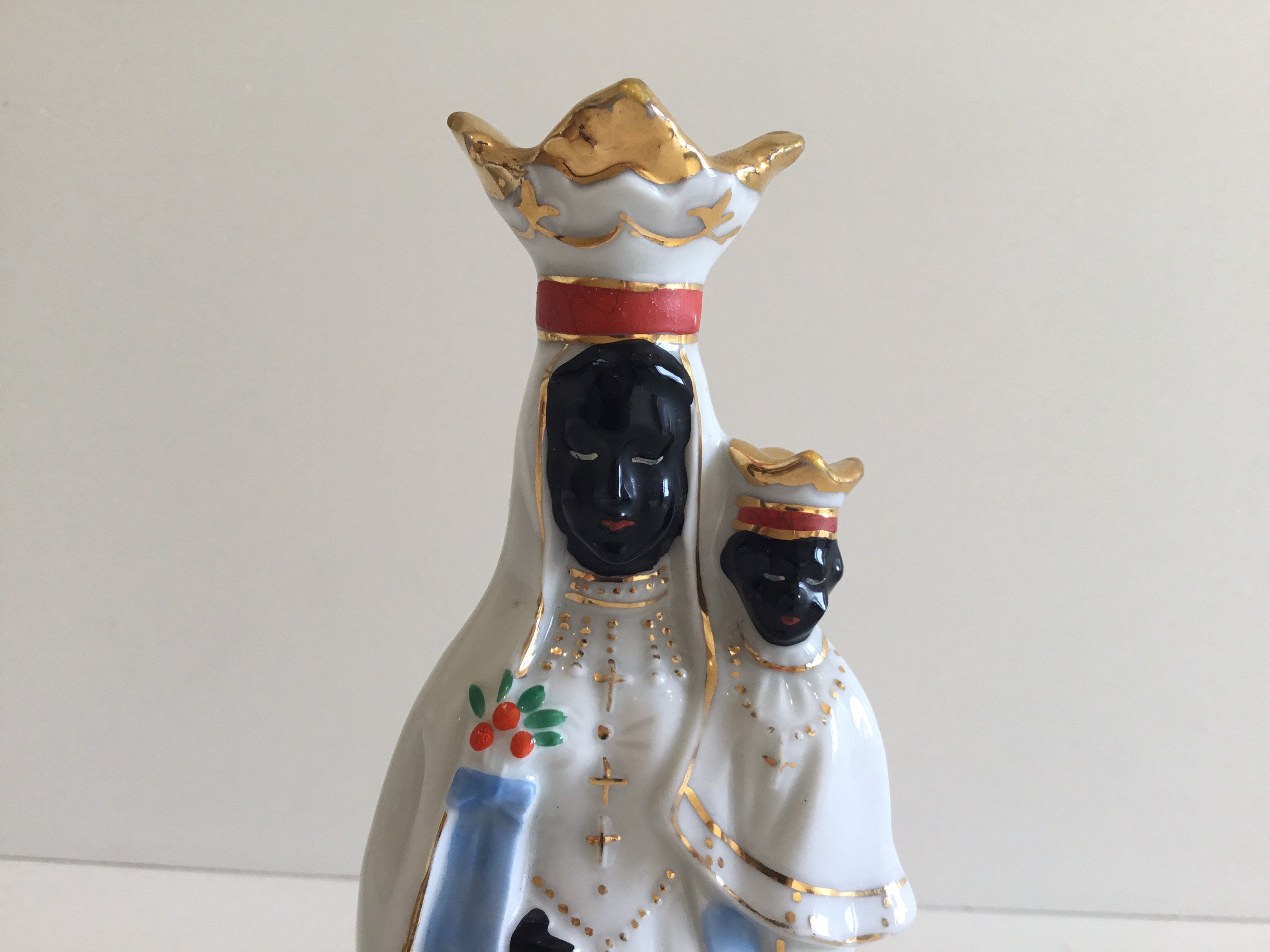 Black Madonna Statue Vintage Notre Dame de Halle Hand Painted (1930s) — photo 7 of 9