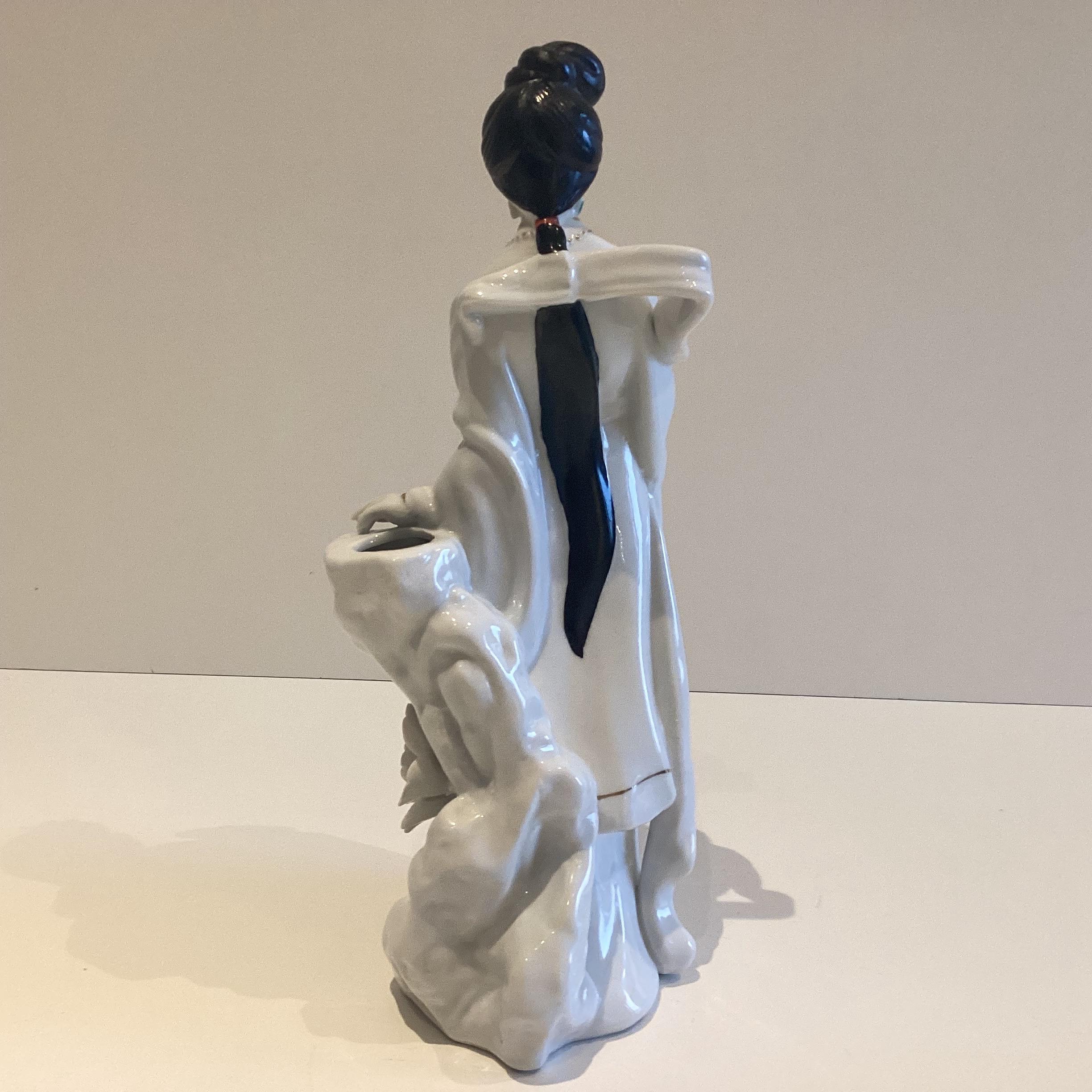 Porcelain Figurine – Chinese Vintage (1960s) Cultural Revolution, Zhongguo Zhi Zao — photo 8 of 9