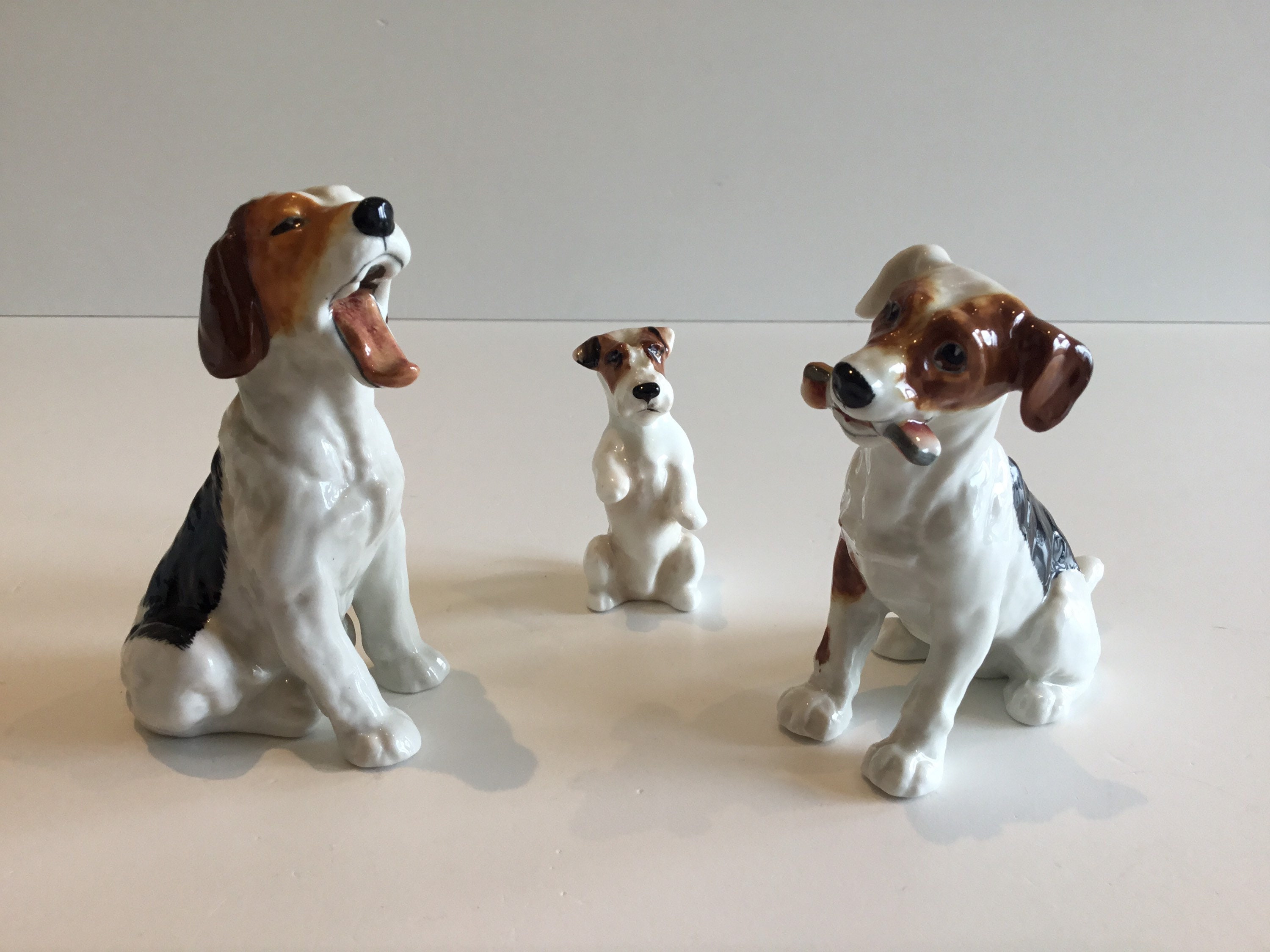Vintage Dog Figurine | Royal Doulton - Group Porcelain (1950 - 1930) Made In England — photo 2 of 6