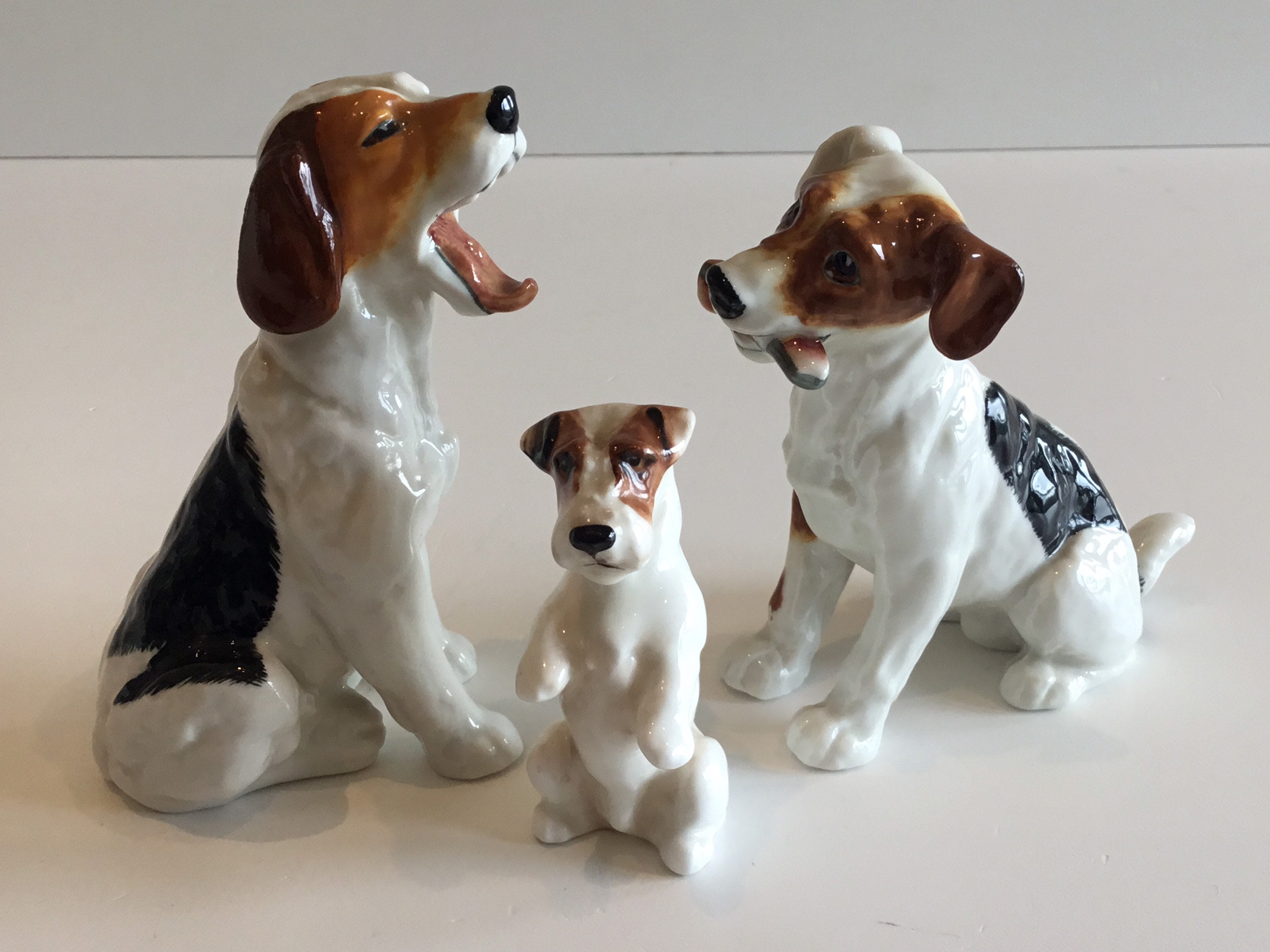 Vintage Dog Figurine | Royal Doulton - Group Porcelain (1950 - 1930) Made In England — photo 4 of 6