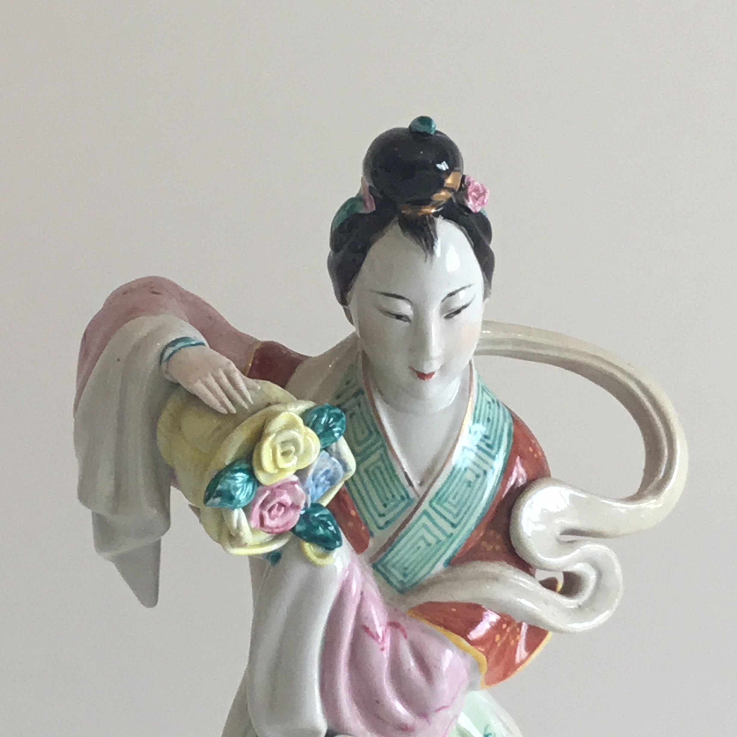 Vintage Porcelain Figurine | 1950s People's Republic of China, Hand Painted  Sculpture — photo 6 of 7
