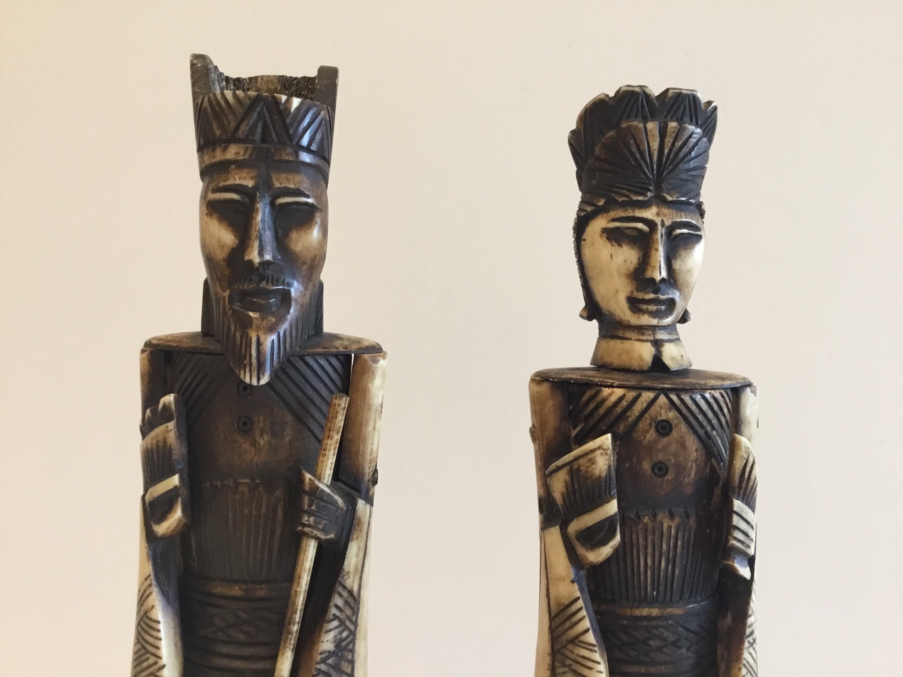 Antique Chinese Sculptures | 1900s Qing Dynasty Pair, Hand-Crafted Assembly — photo 3 of 7