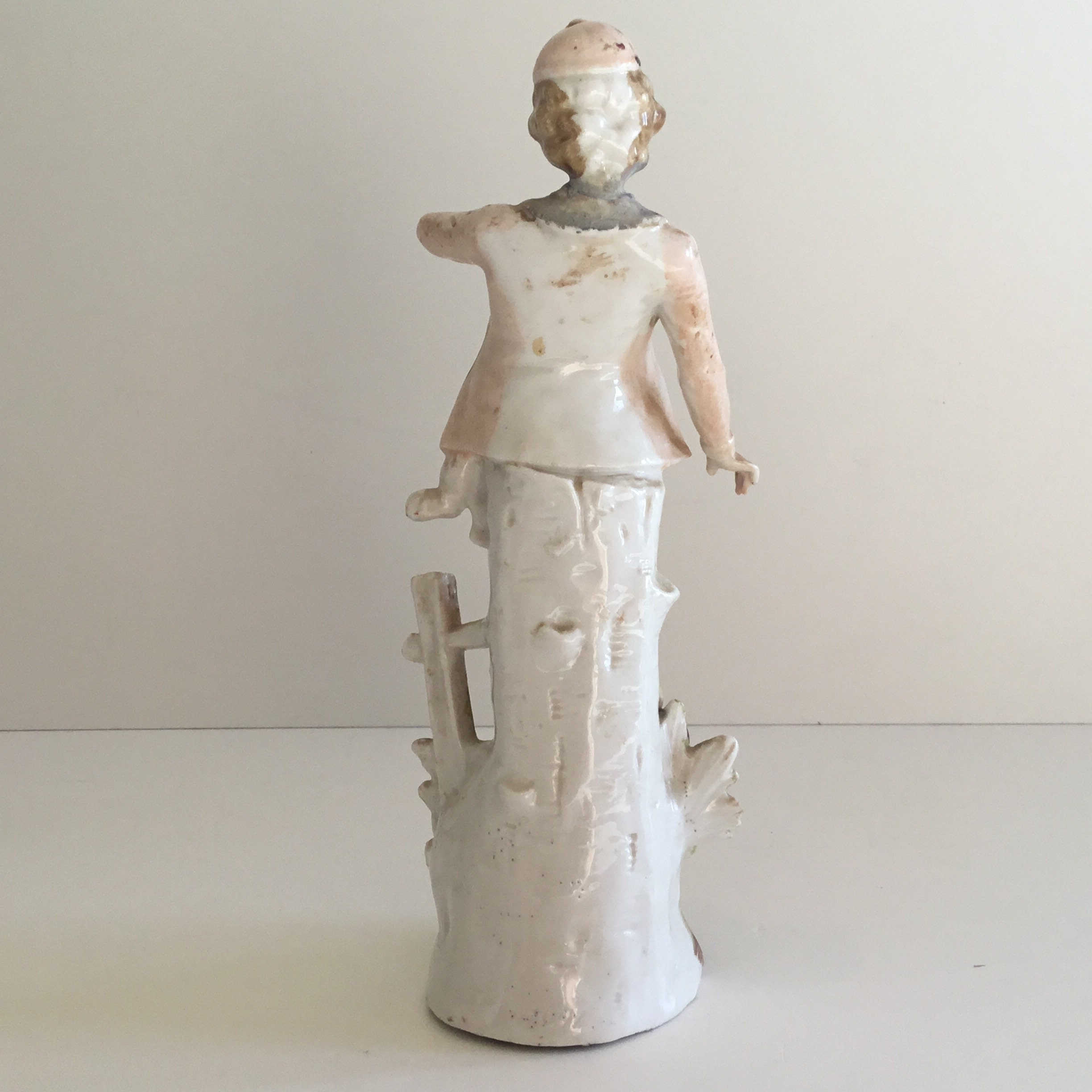 Antique Figurine | 1900s Porcelain Hunter with Horn, Hand Painted — photo 5 of 9