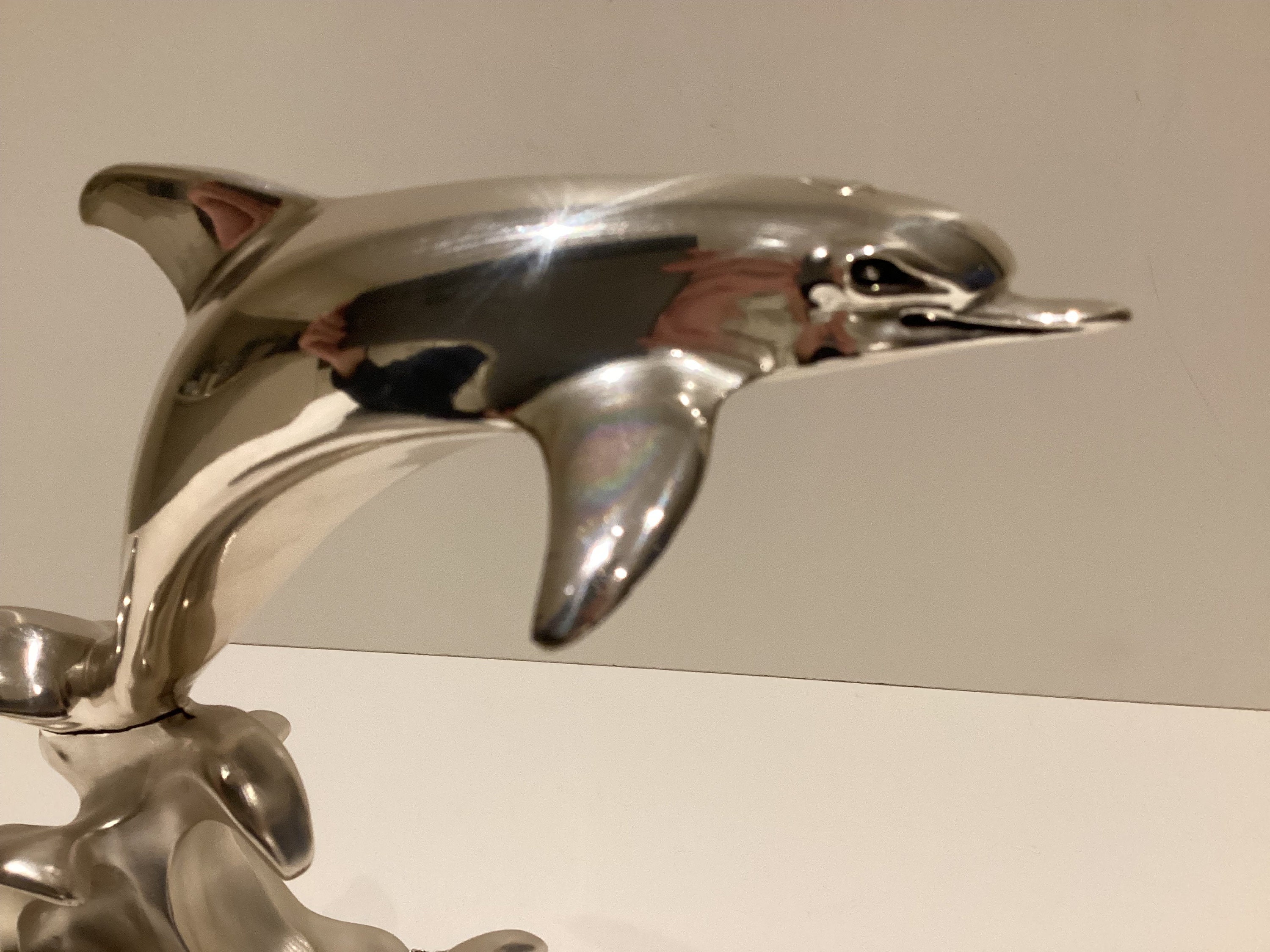 Vintage Italian Sculpture | Marcello Giorgio Silver Dolphin, 1970s Laminated Resin Art — photo 4 of 8