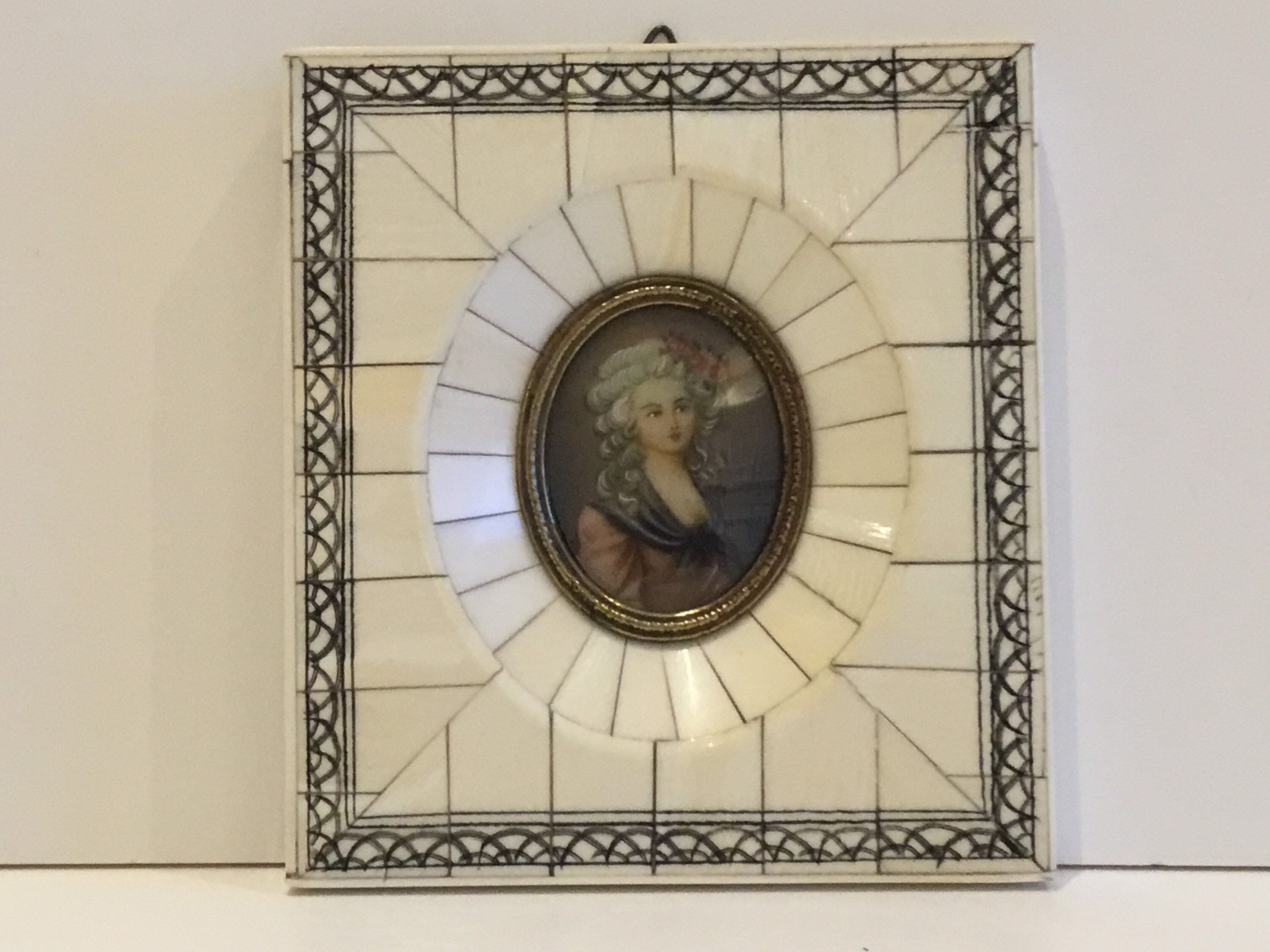 Antique Miniature Portrait Lady of Court 19th Century France - Convex Glass & Ornate Plaque — photo 3 of 6