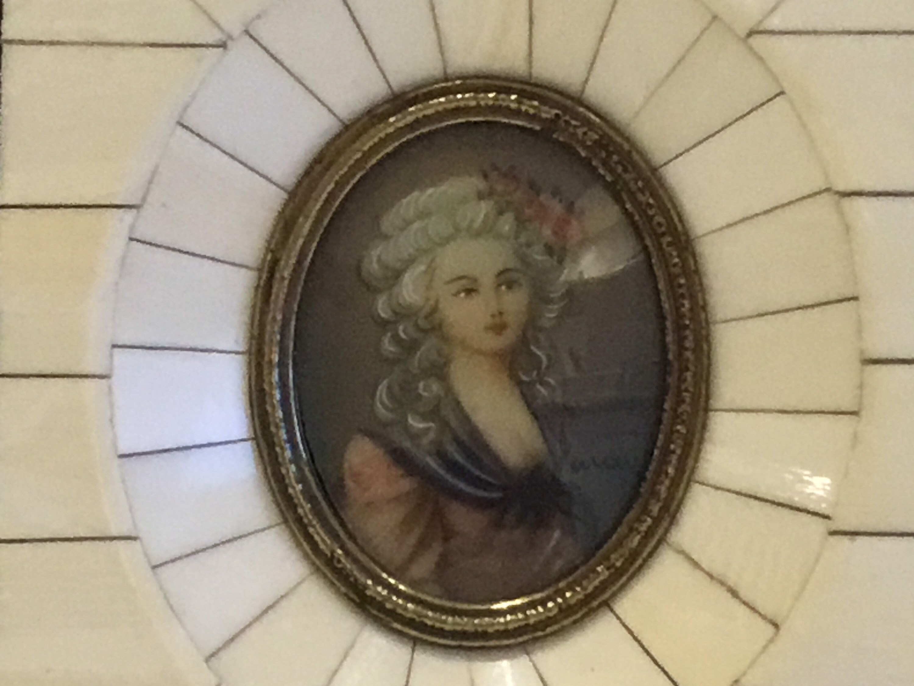 Antique Miniature Portrait Lady of Court 19th Century France - Convex Glass & Ornate Plaque — photo 4 of 6