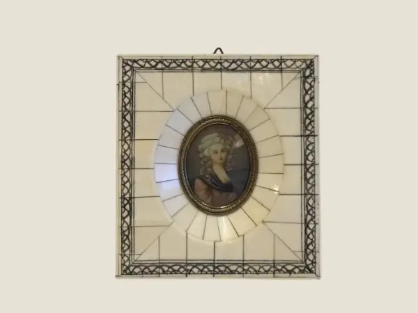 Antique Miniature Portrait Lady of Court 19th Century France - Convex Glass & Ornate Plaque