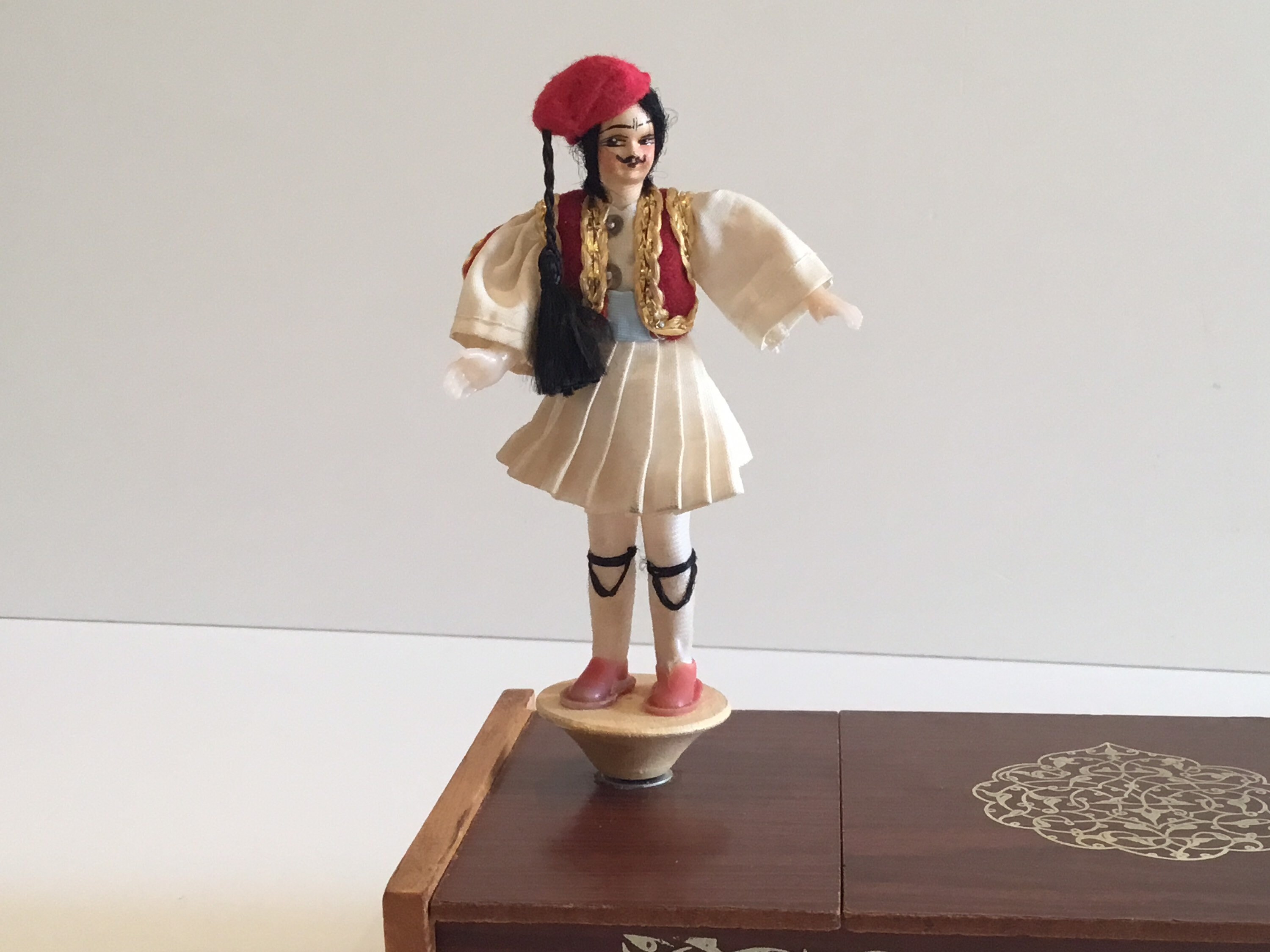 Rare Cigarettes Music  Box (1950s) Oriental Melody With Dancer — photo 10 of 11