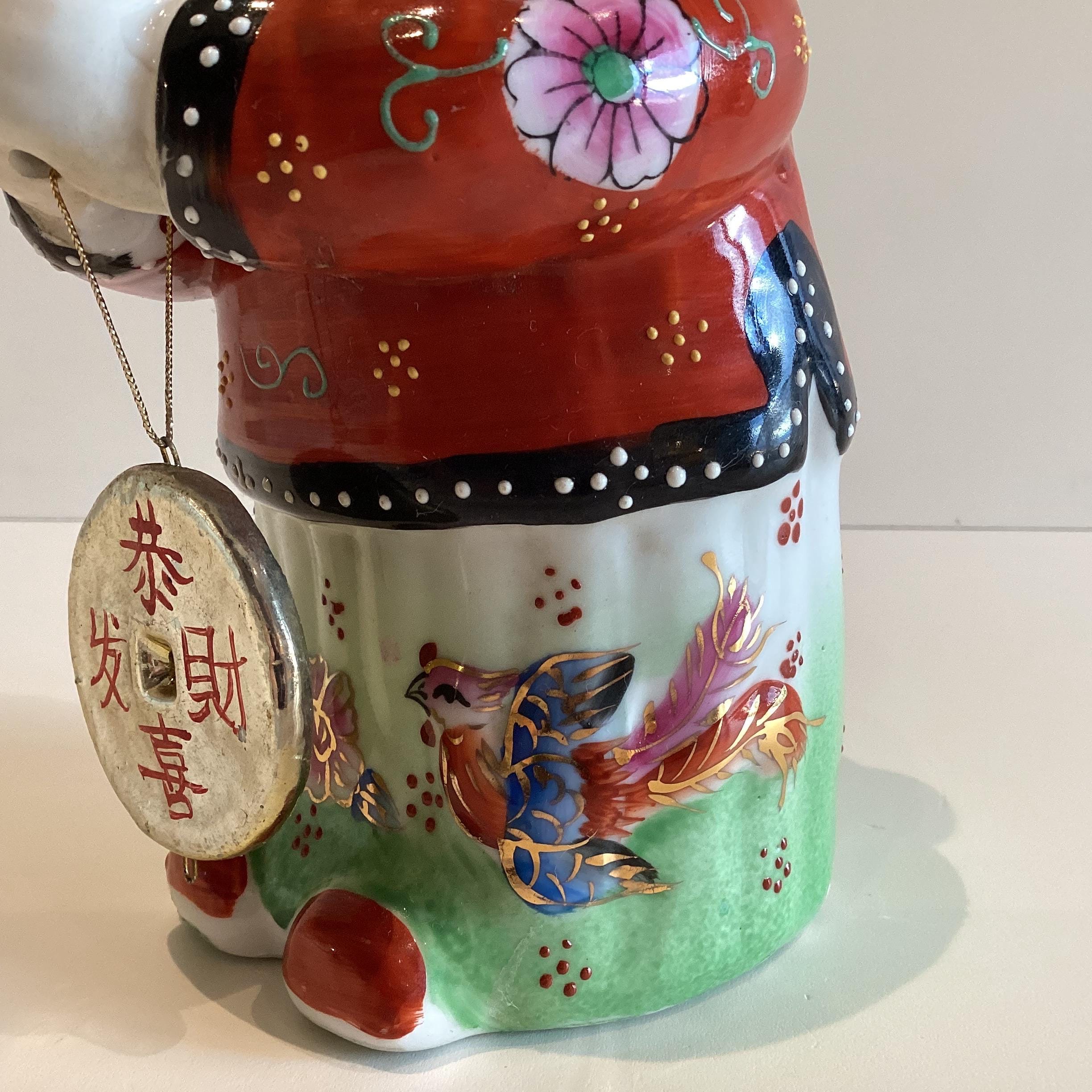 Porcelain Figurine (1950s) – Hand-Painted Collectible, Republic of China Vintage — photo 9 of 10