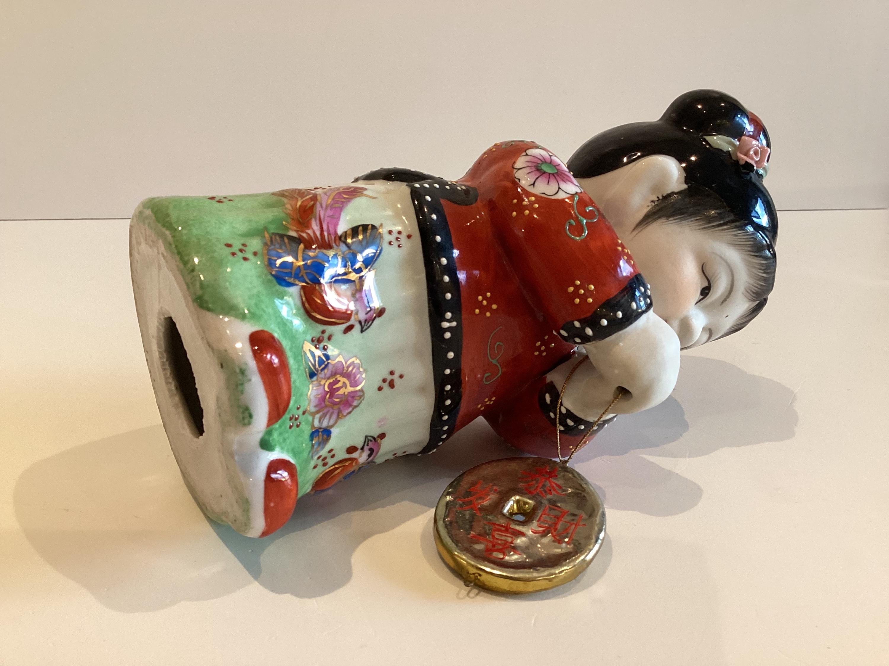 Porcelain Figurine (1950s) – Hand-Painted Collectible, Republic of China Vintage — photo 10 of 10