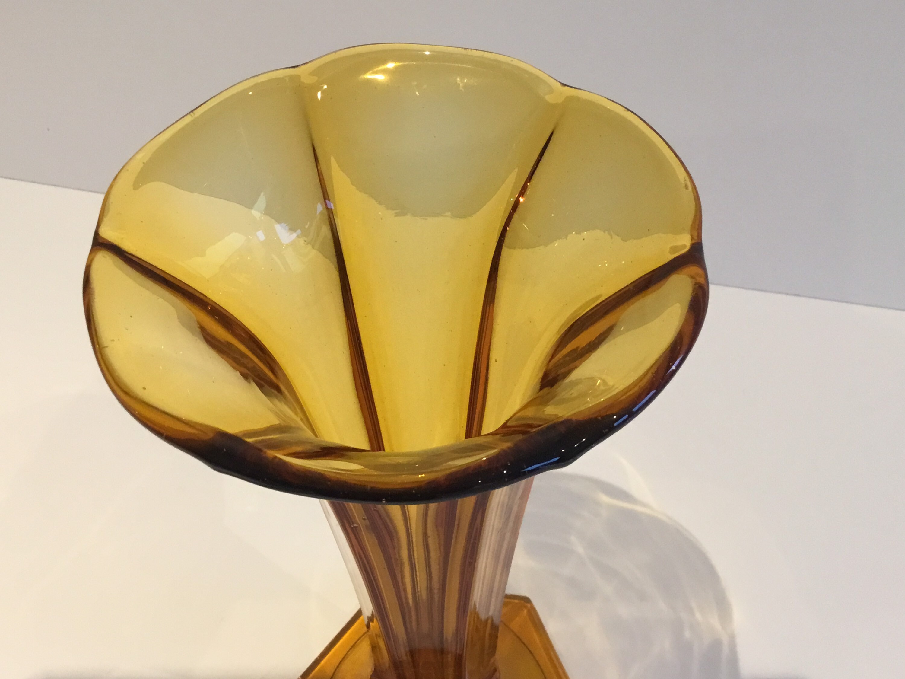 Vintage Crystal Vase | Val Saint Lambert 1930s Belgium, Art Deco Yellow Amber Signed — photo 7 of 9