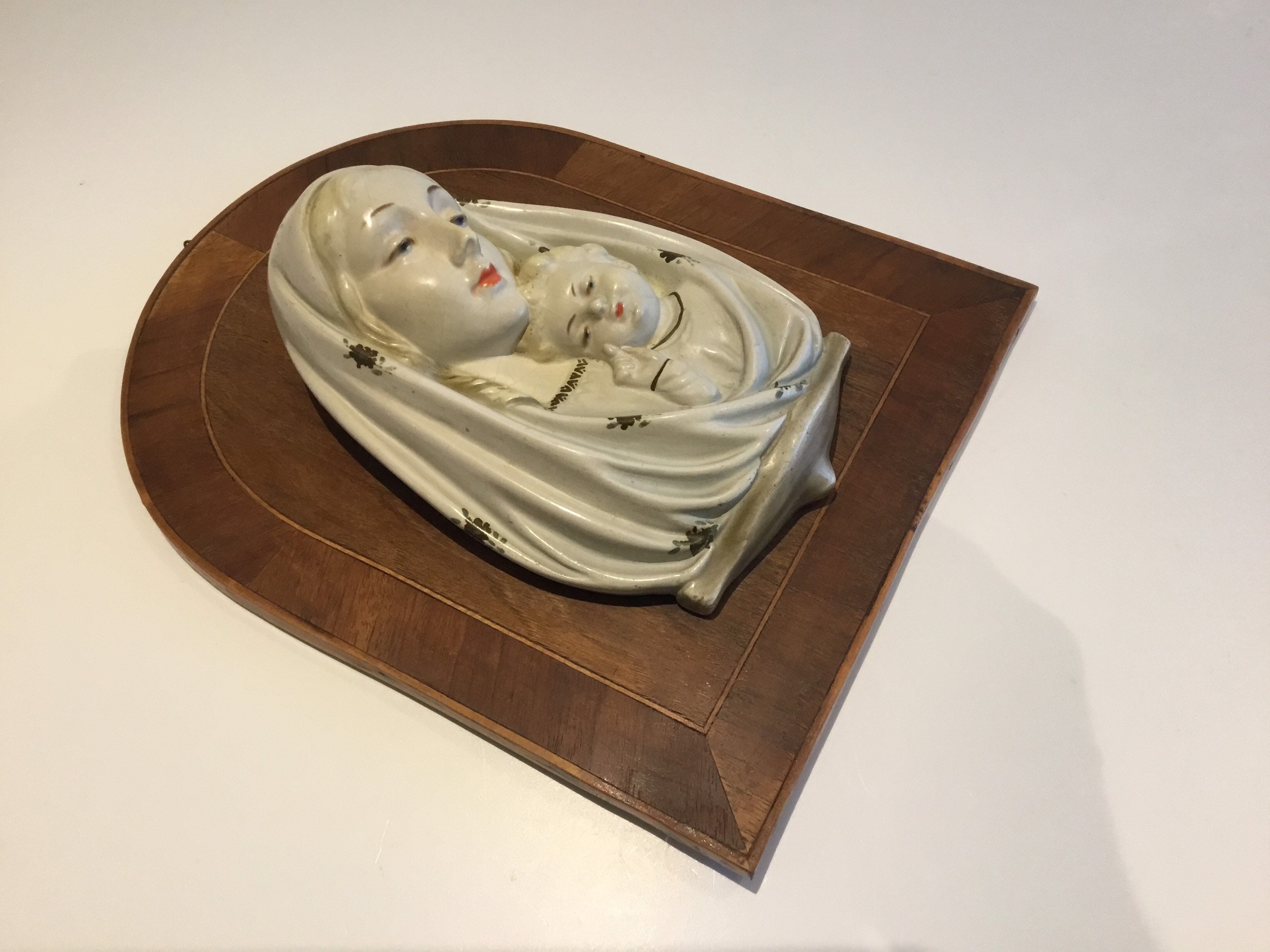 Vintage Italian Religious Art — Madonna With Child Majolica Sculpture, Hand-Painted 1900s — photo 3 of 7