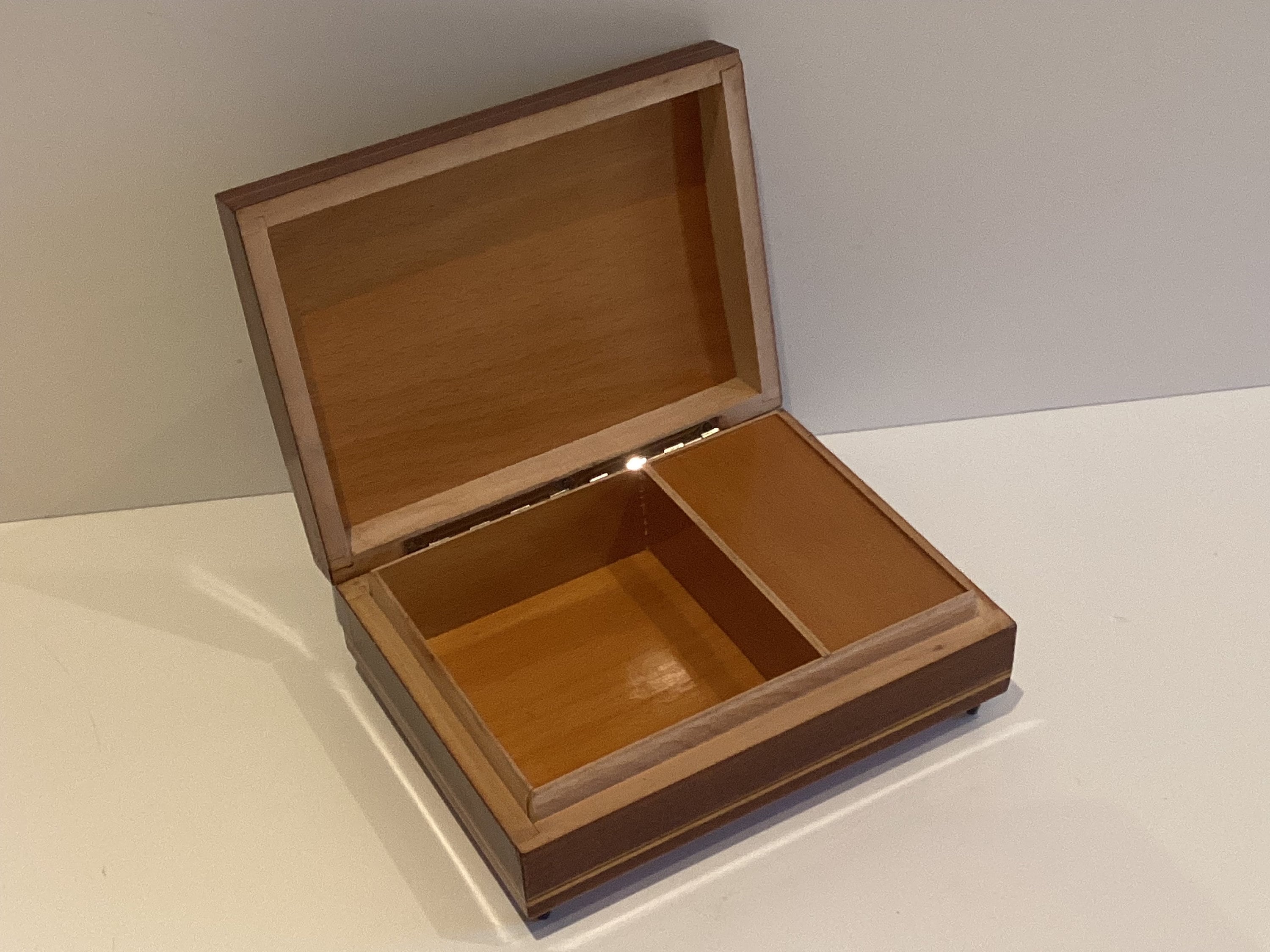 Vintage Music Box | 1960s Inlaid Wood Jewelry Holder Sorrento Italy — photo 4 of 8