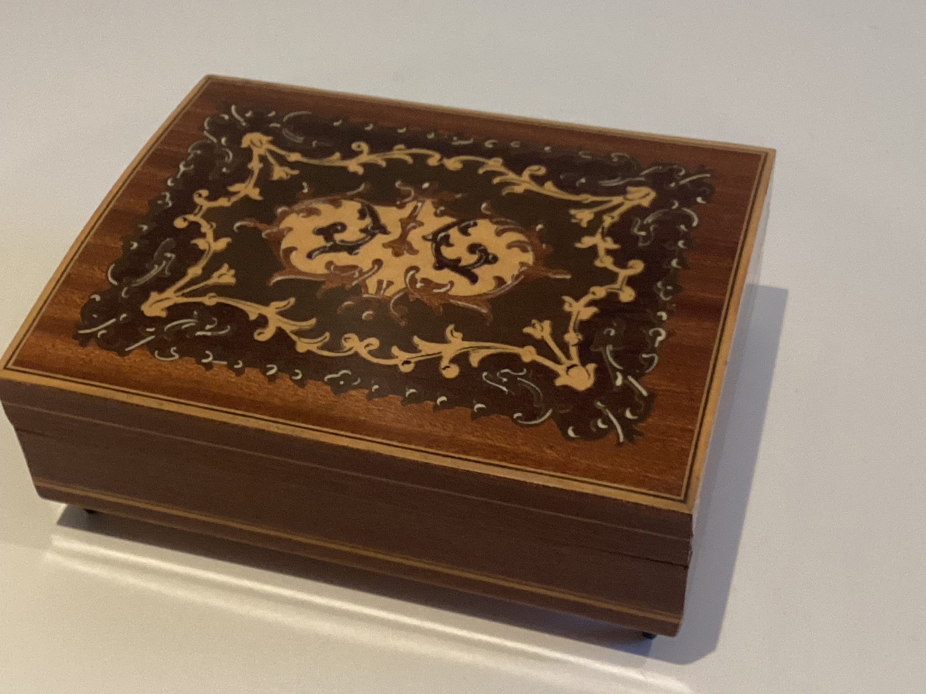 Vintage Music Box | 1960s Inlaid Wood Jewelry Holder Sorrento Italy — photo 5 of 8
