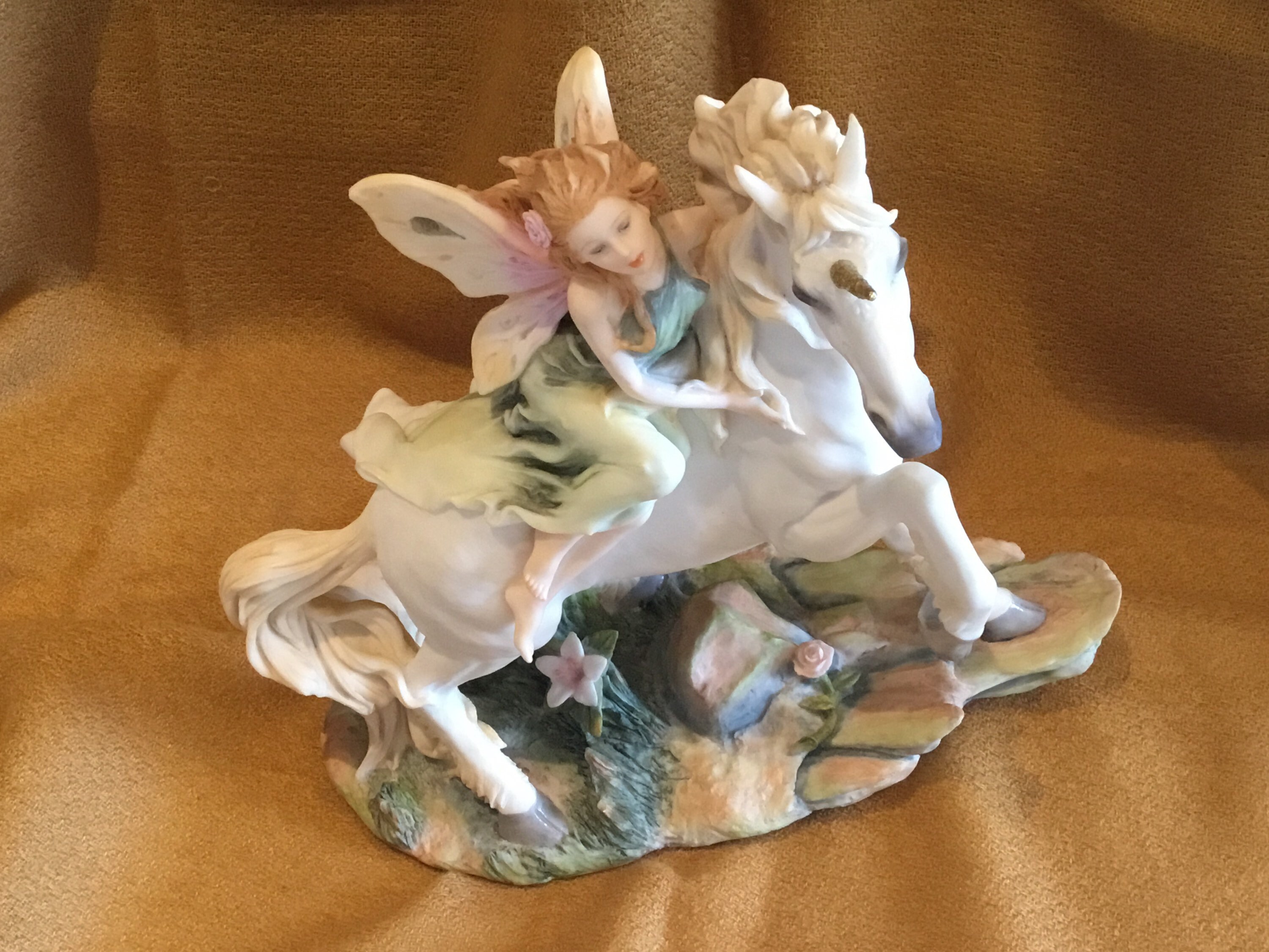 Fantasy Figurine Fairy on White Unicorn Veronese Polystone Sculpture — photo 5 of 11