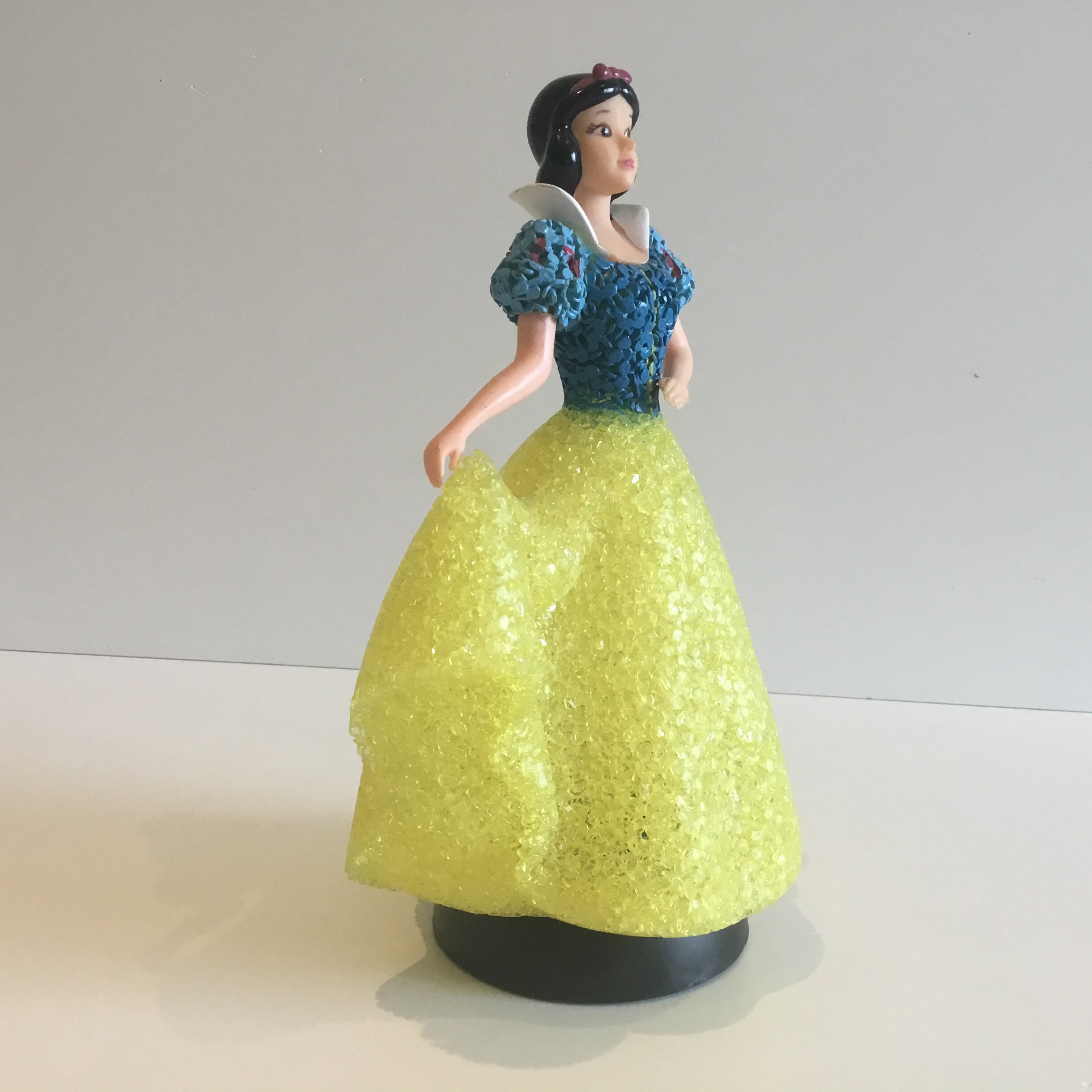 Vintage Disney Lamp – Snow White Lighted Night Figurine (Home Décor Collectible) — photo 5 of 10