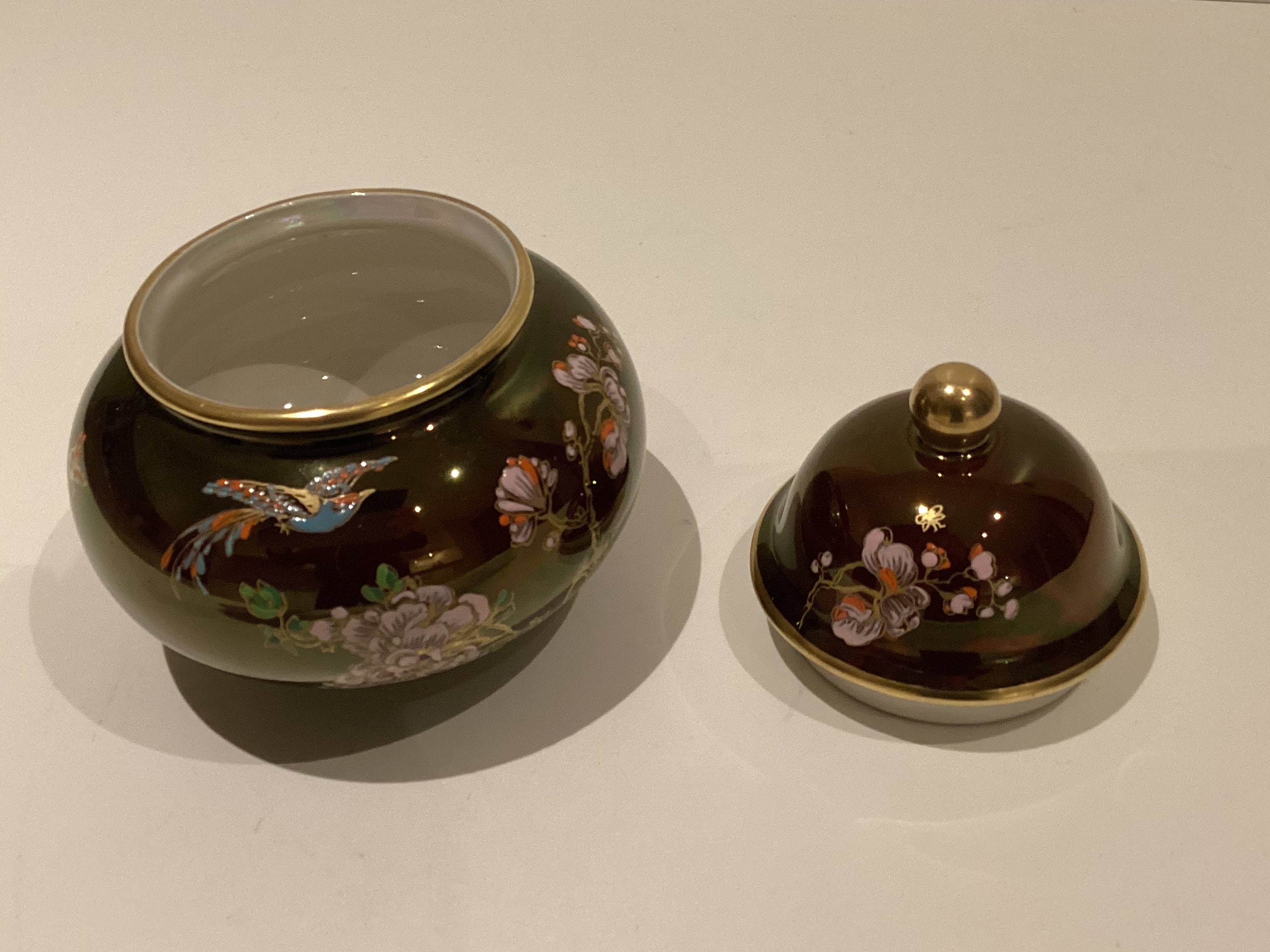 Vintage Porcelain  Carlton Ware Bowl  – Hand-Painted  (1960s) Made in England — photo 7 of 9