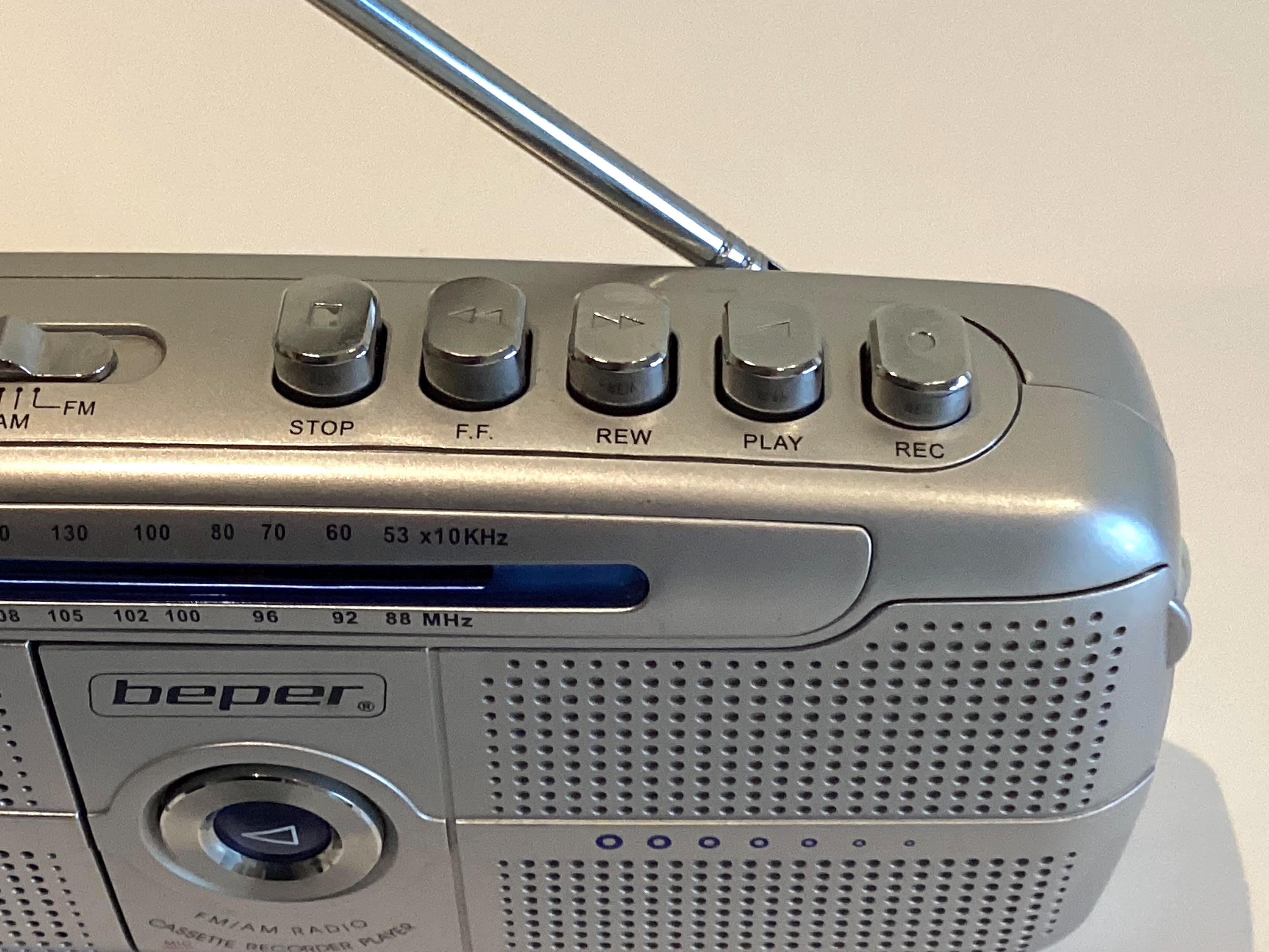 Vintage Radio Cassette | Beper EL.2021 Y2K Silver, Discontinued Italian Portable — photo 8 of 10