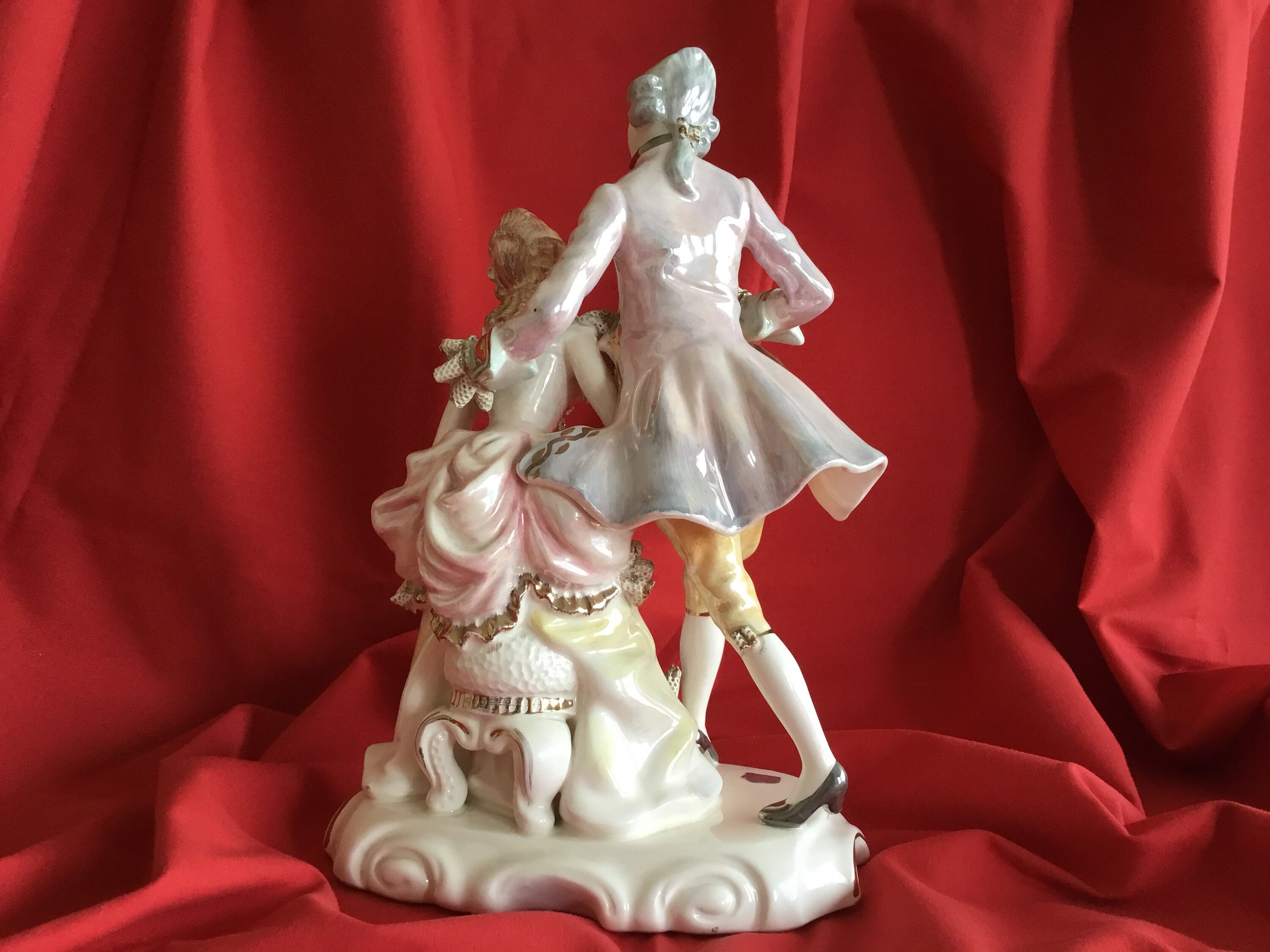 Vintage Porcelain Figurine | 1940s Sphinx Holland, Iridescent Courtiers Couple Gold Details — photo 5 of 11